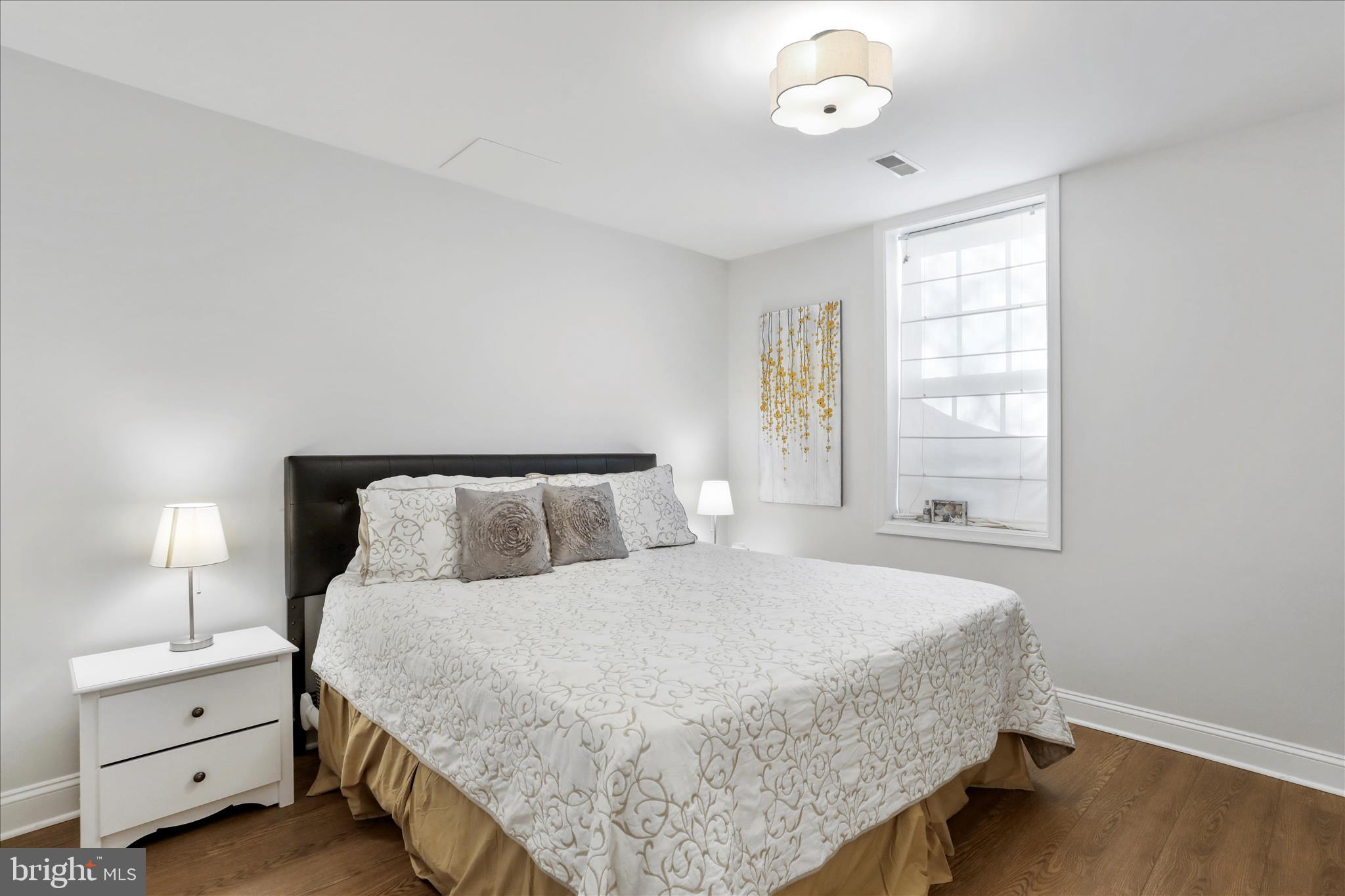 WOODBRIDGE - Residential