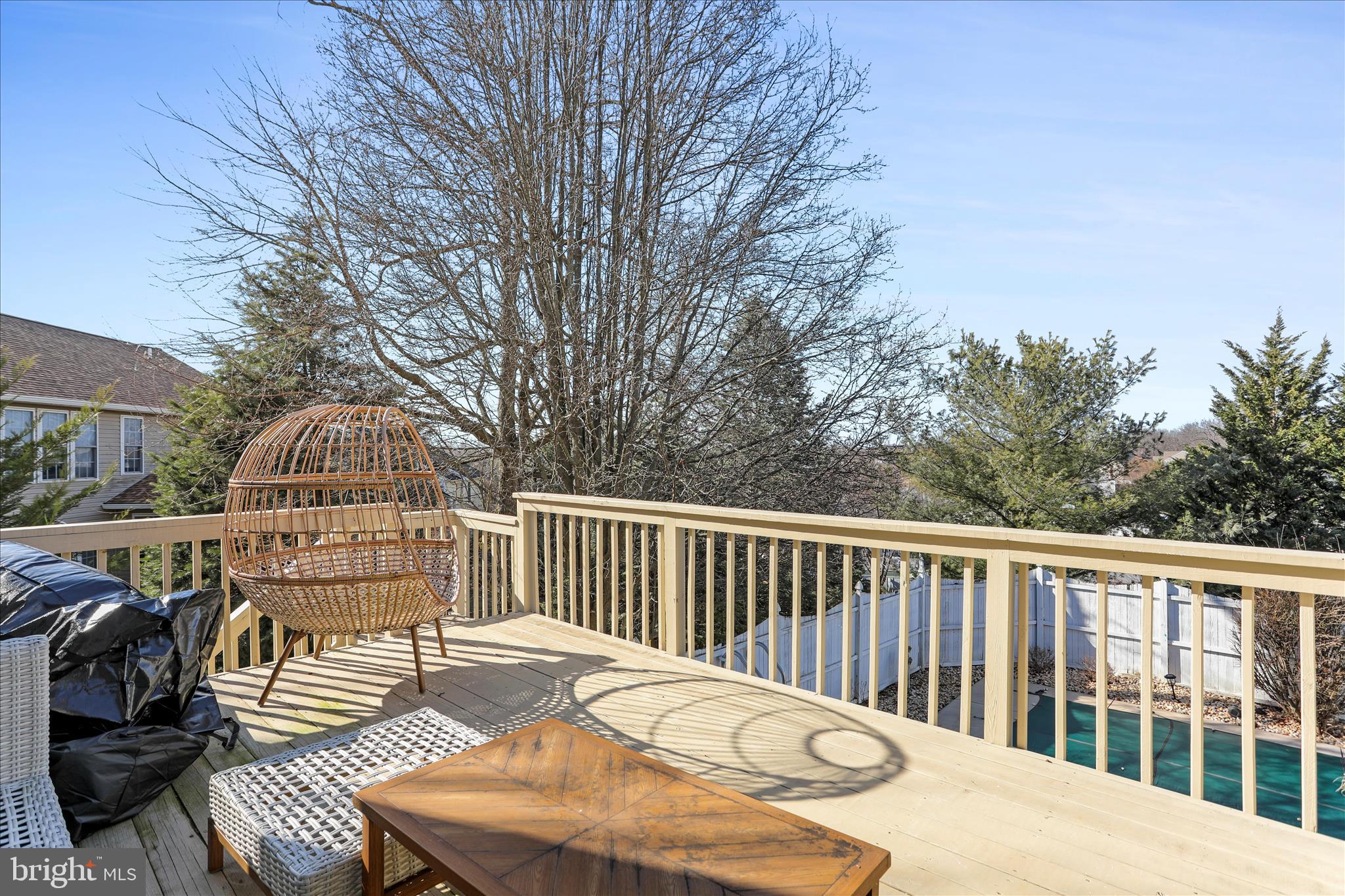 WOODBRIDGE - Residential