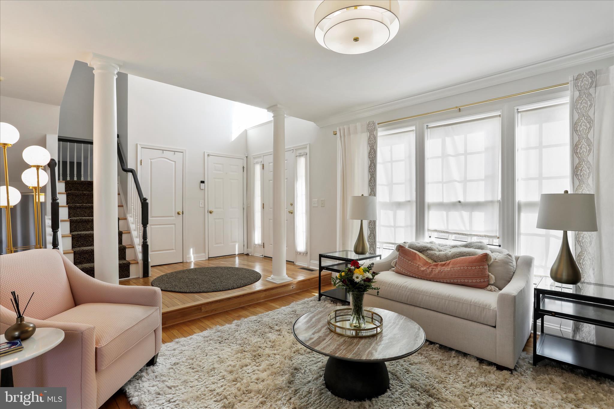 WOODBRIDGE - Residential