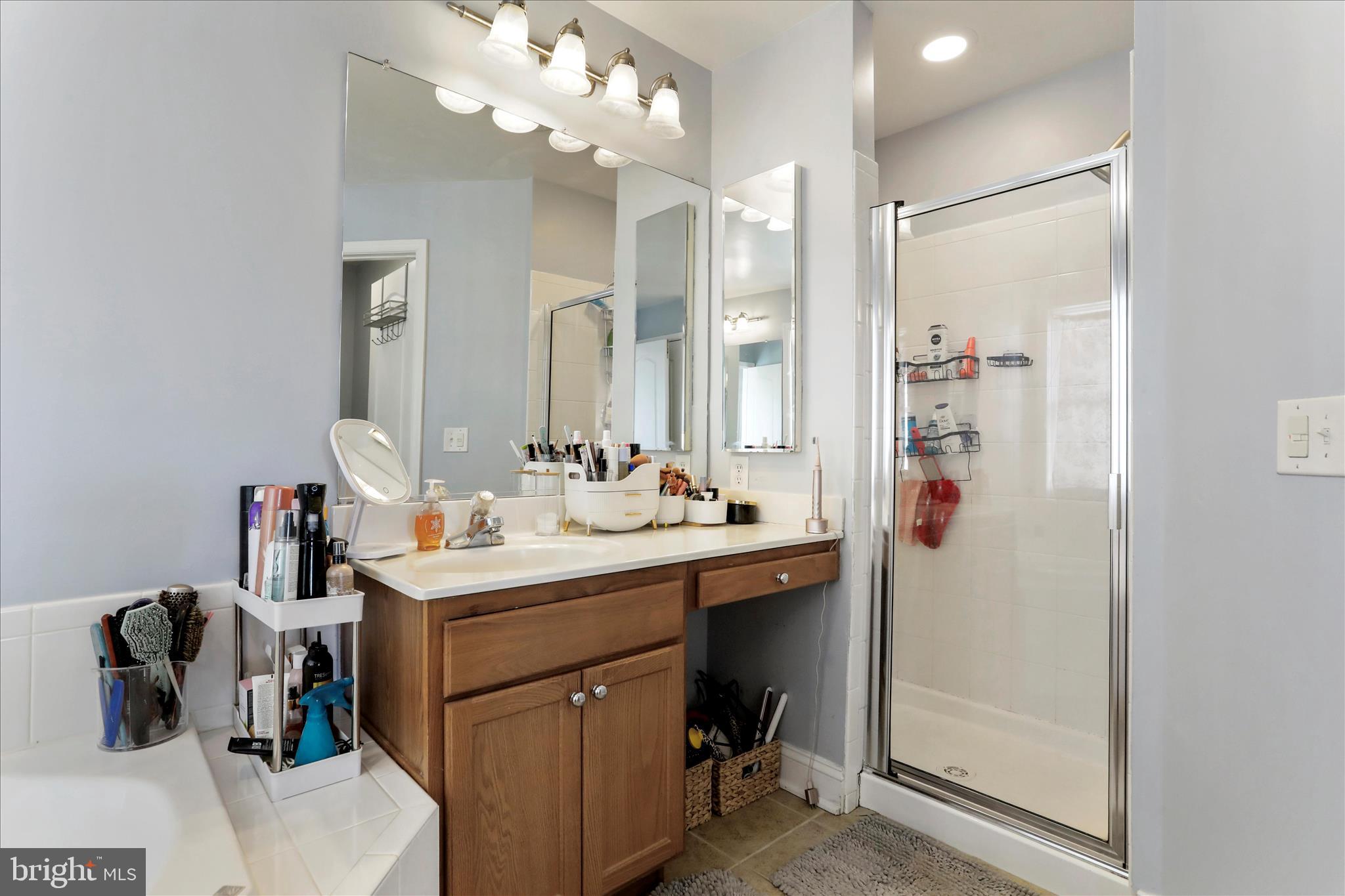 WOODBRIDGE - Residential