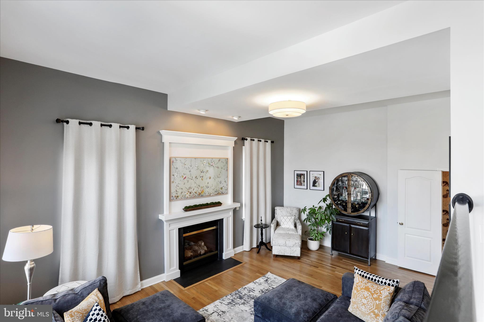 WOODBRIDGE - Residential