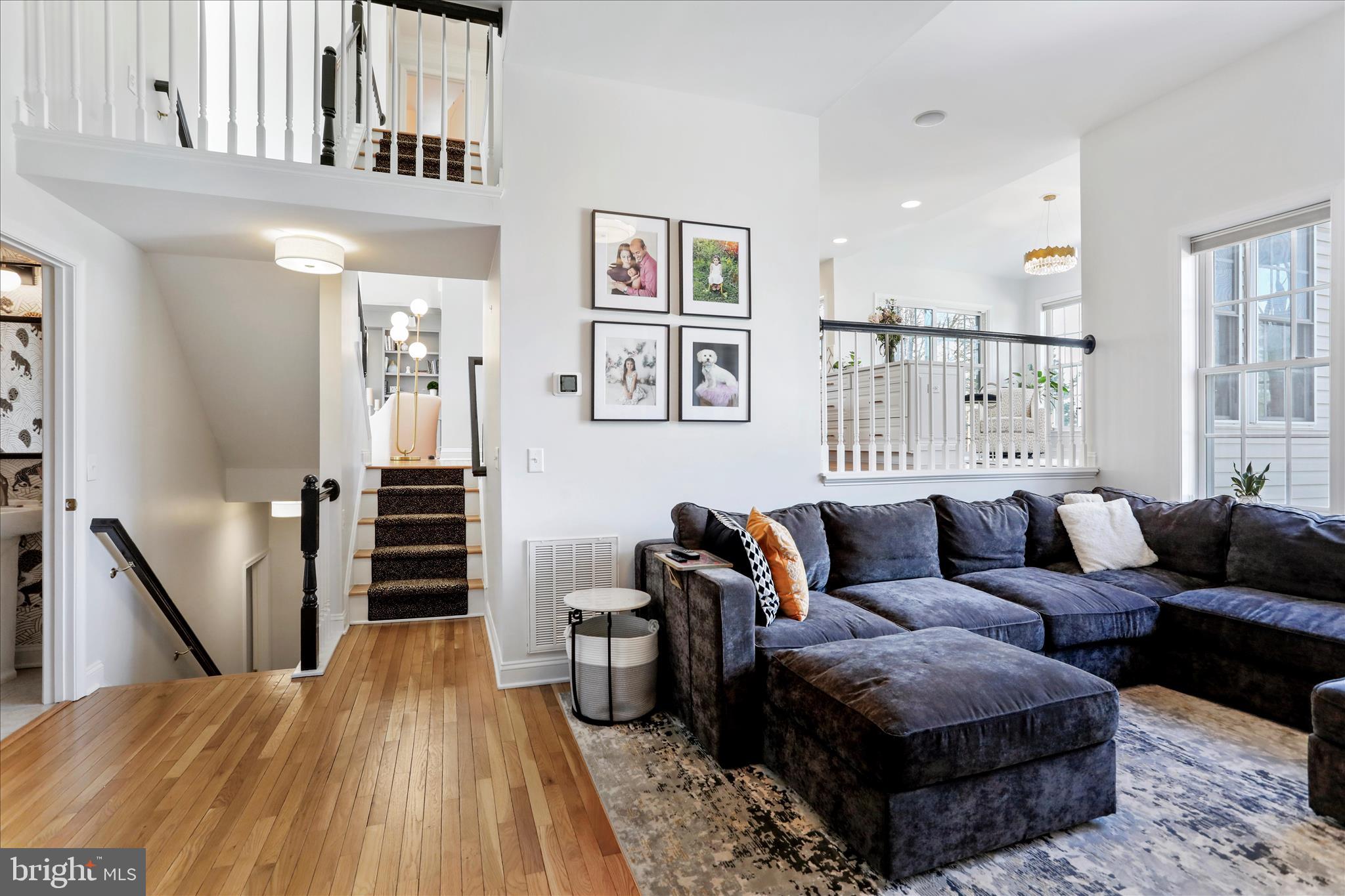 WOODBRIDGE - Residential