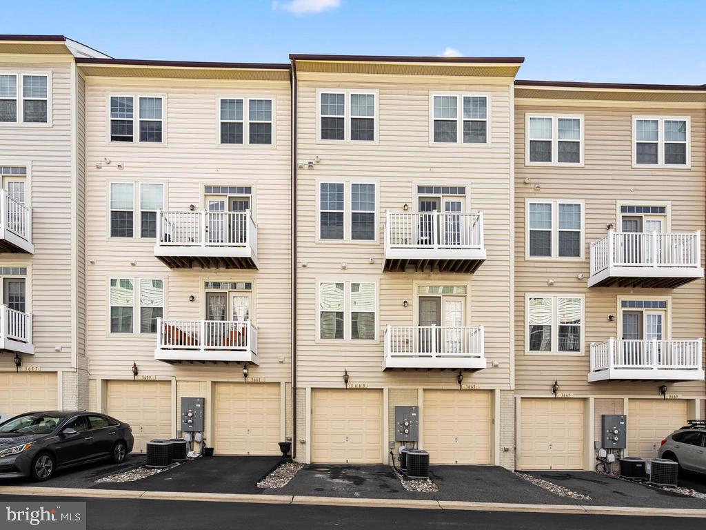 VILLAGES OF URBANA - Residential