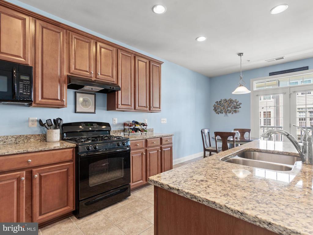 VILLAGES OF URBANA - Residential