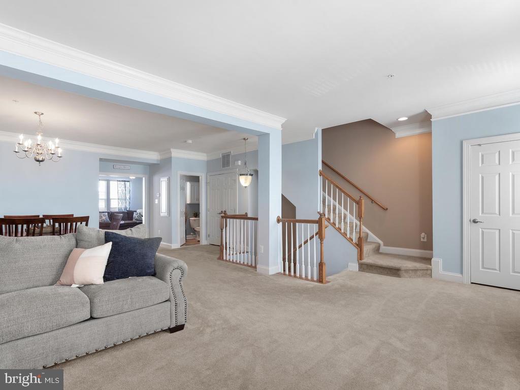 VILLAGES OF URBANA - Residential