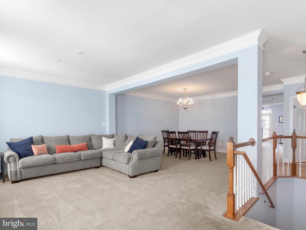 VILLAGES OF URBANA - Residential