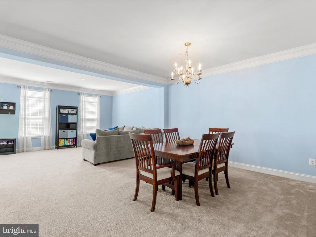 VILLAGES OF URBANA - Residential