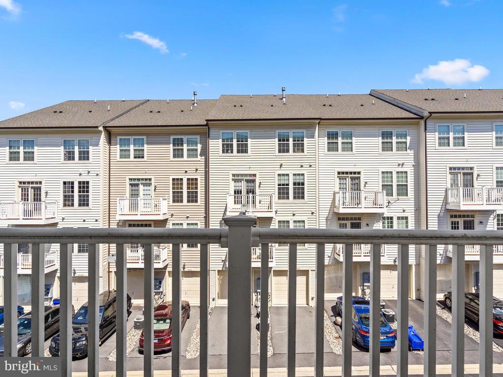 VILLAGES OF URBANA - Residential