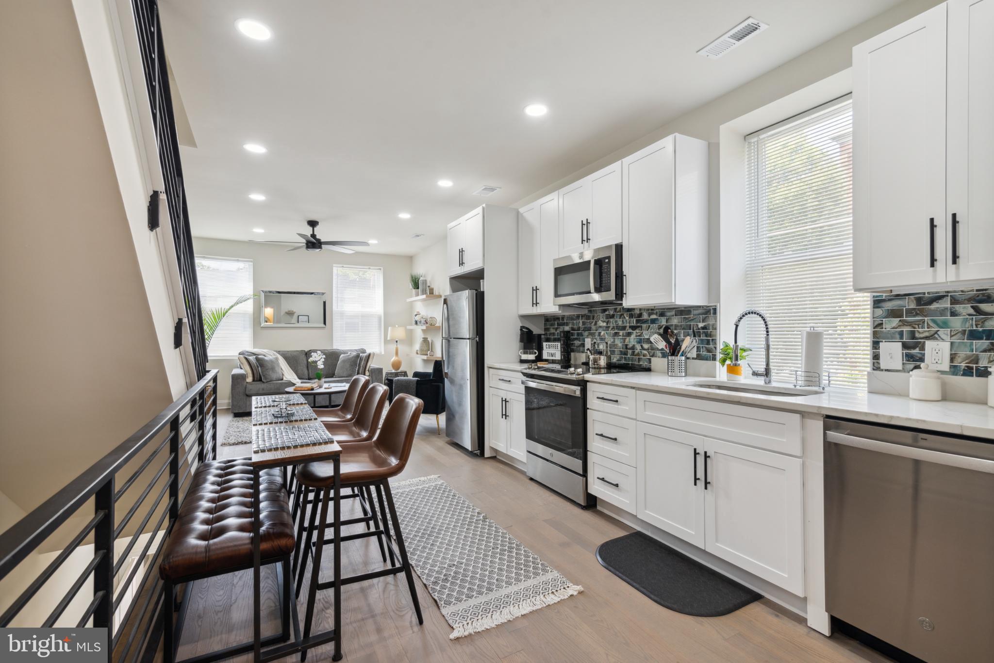 POINT BREEZE - Residential Lease