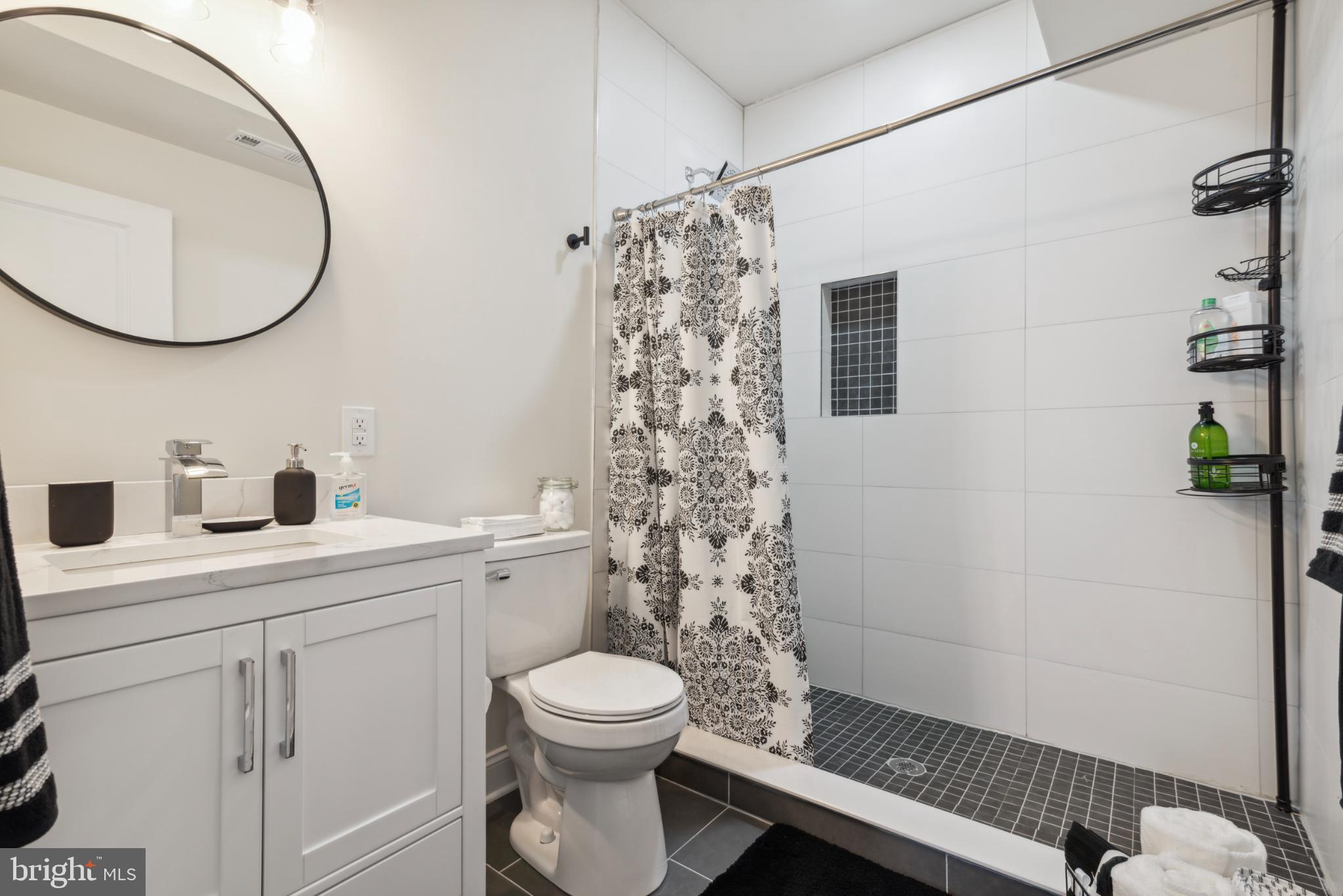 POINT BREEZE - Residential Lease