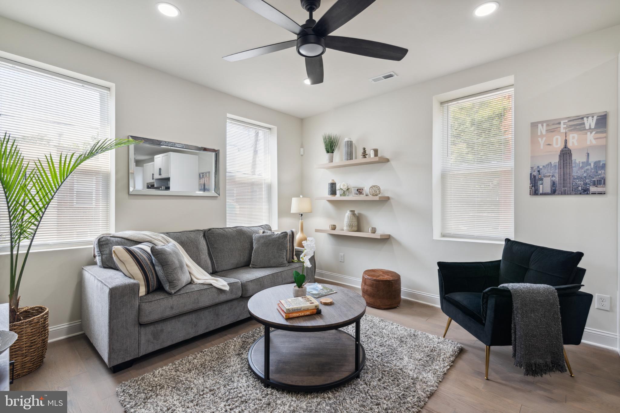 POINT BREEZE - Residential Lease