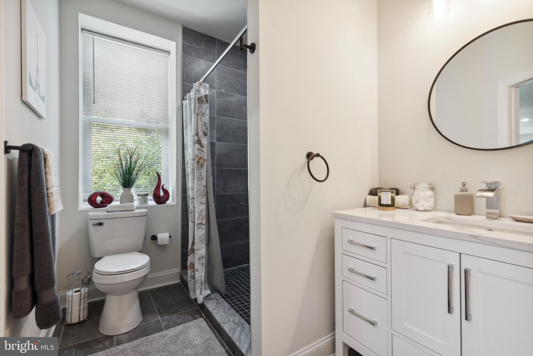 POINT BREEZE - Residential Lease