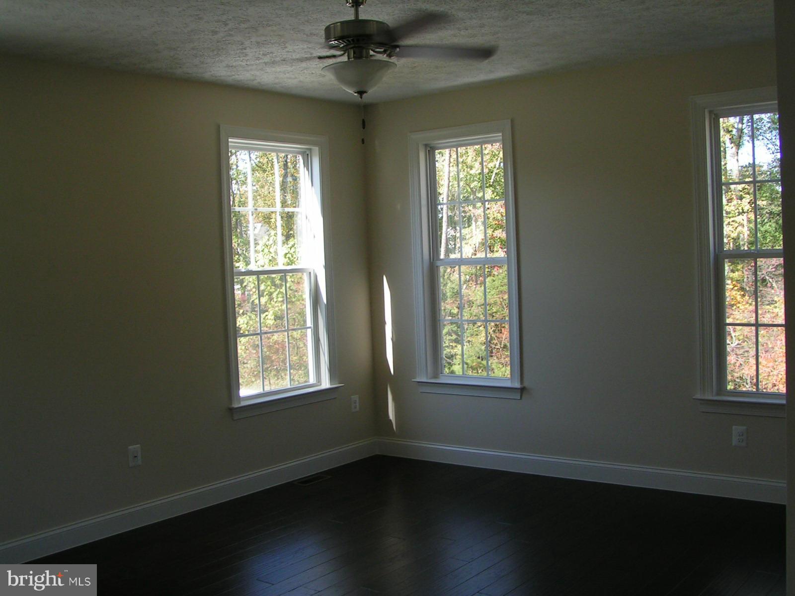 HIDDEN TREASURE - Residential