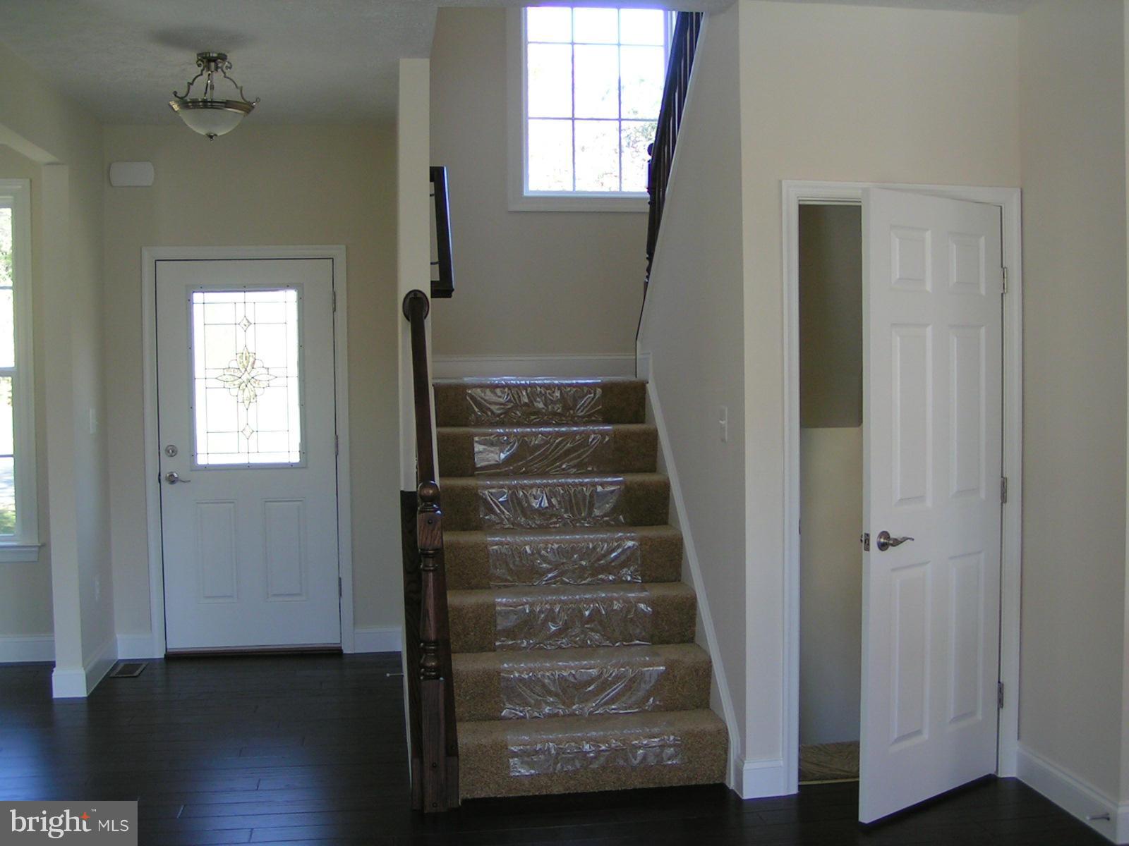 HIDDEN TREASURE - Residential