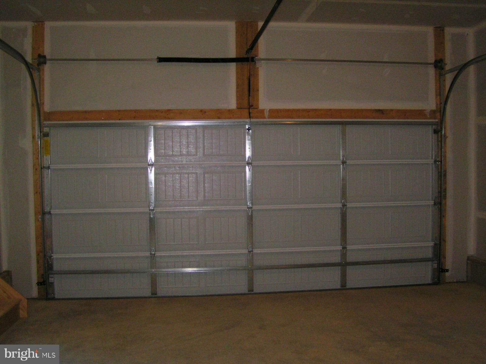 HIDDEN TREASURE - Residential