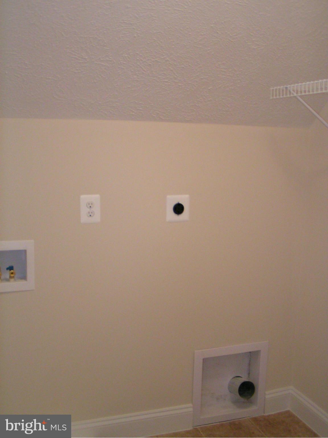 HIDDEN TREASURE - Residential