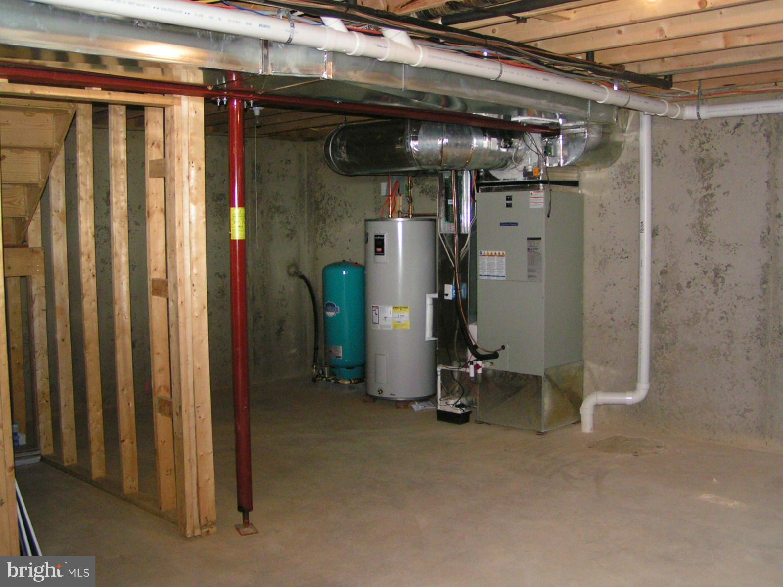 HIDDEN TREASURE - Residential