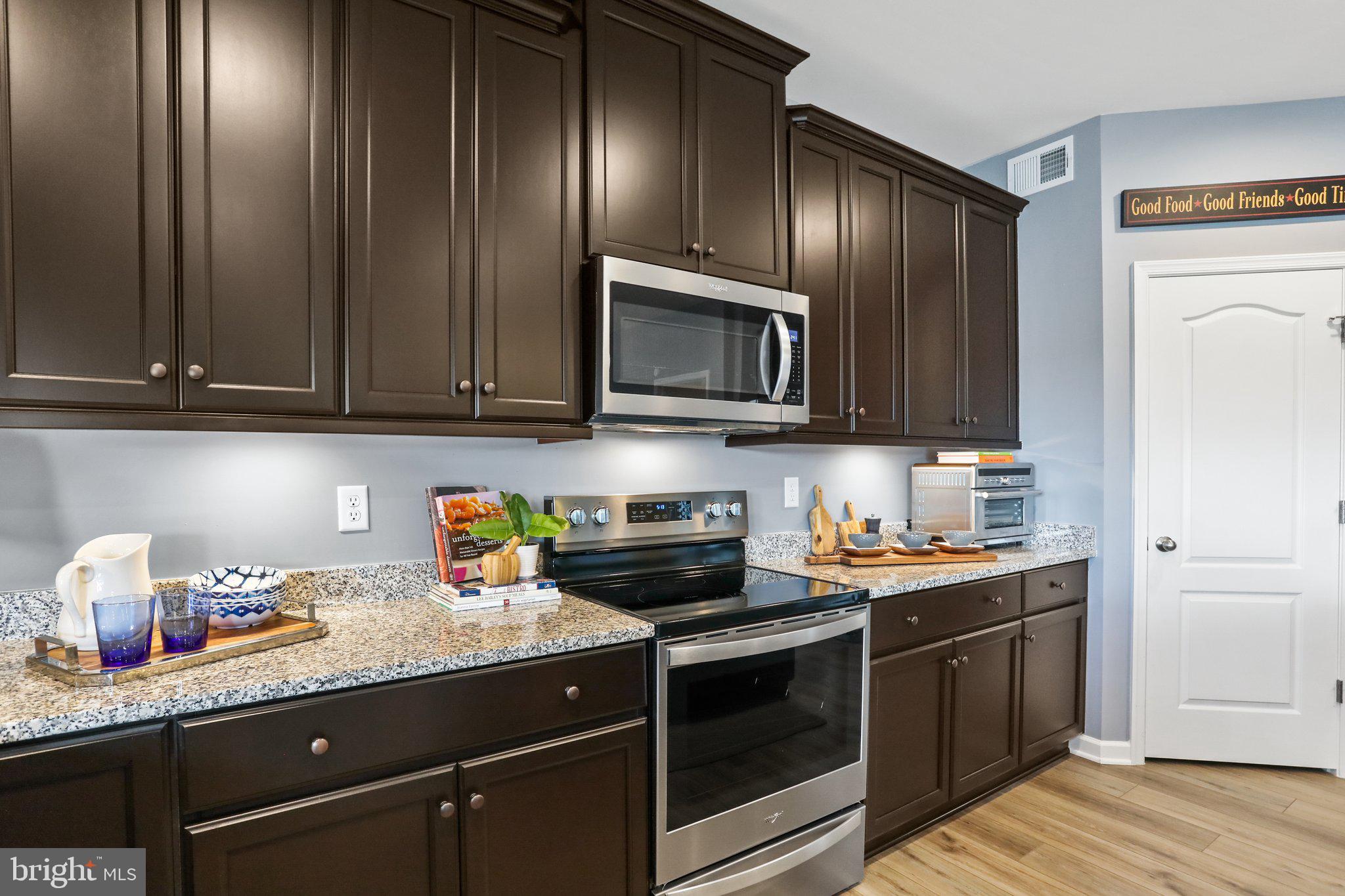 SPRINGDALE FARM - Residential