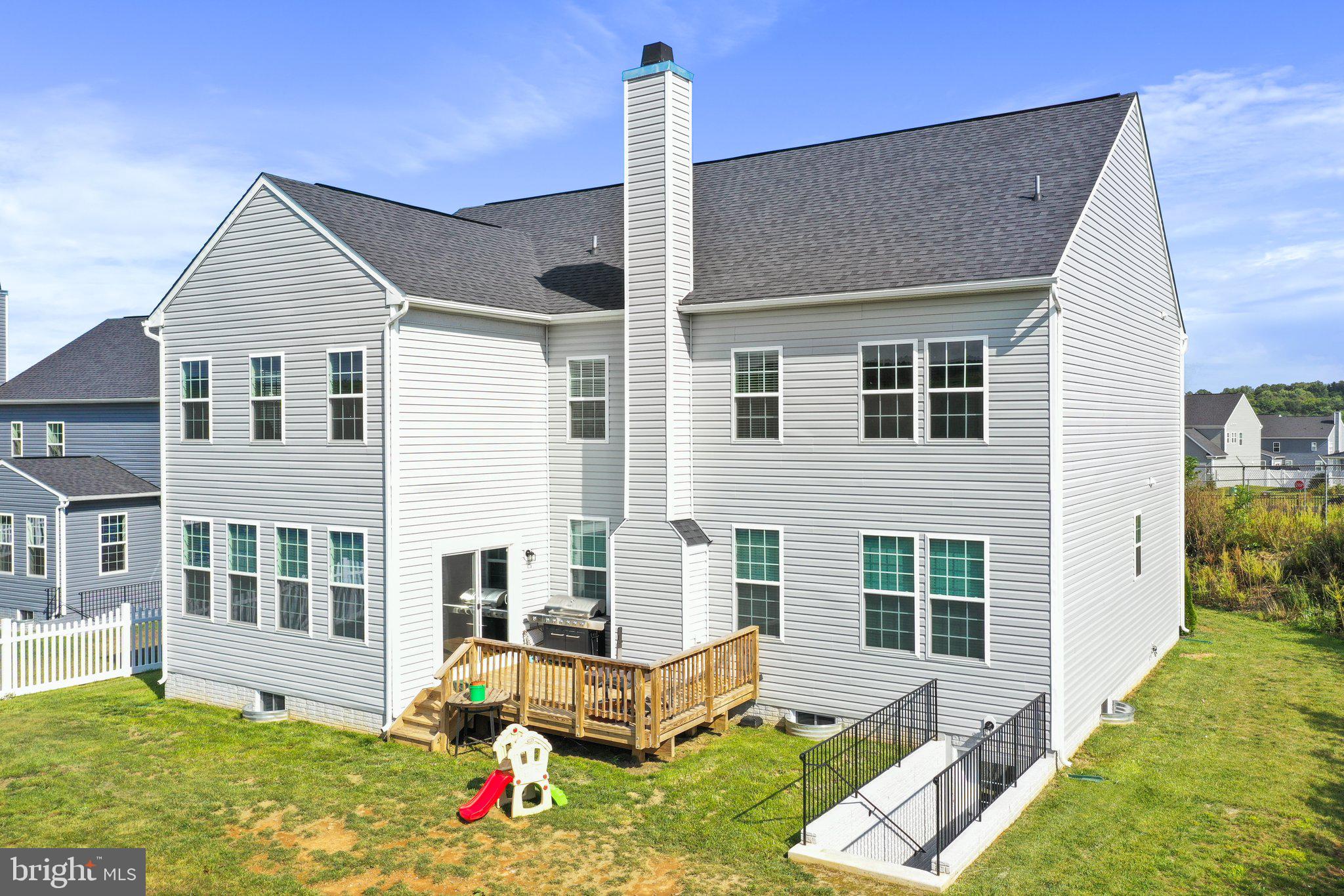 SPRINGDALE FARM - Residential