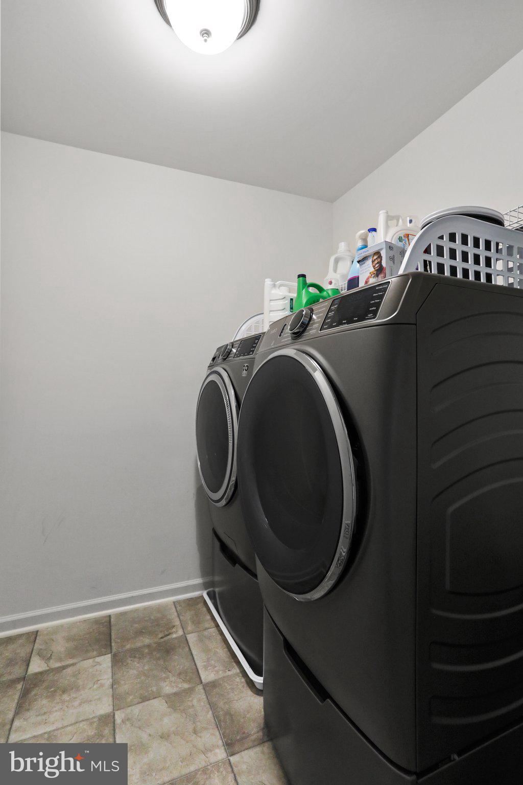 SPRINGDALE FARM - Residential