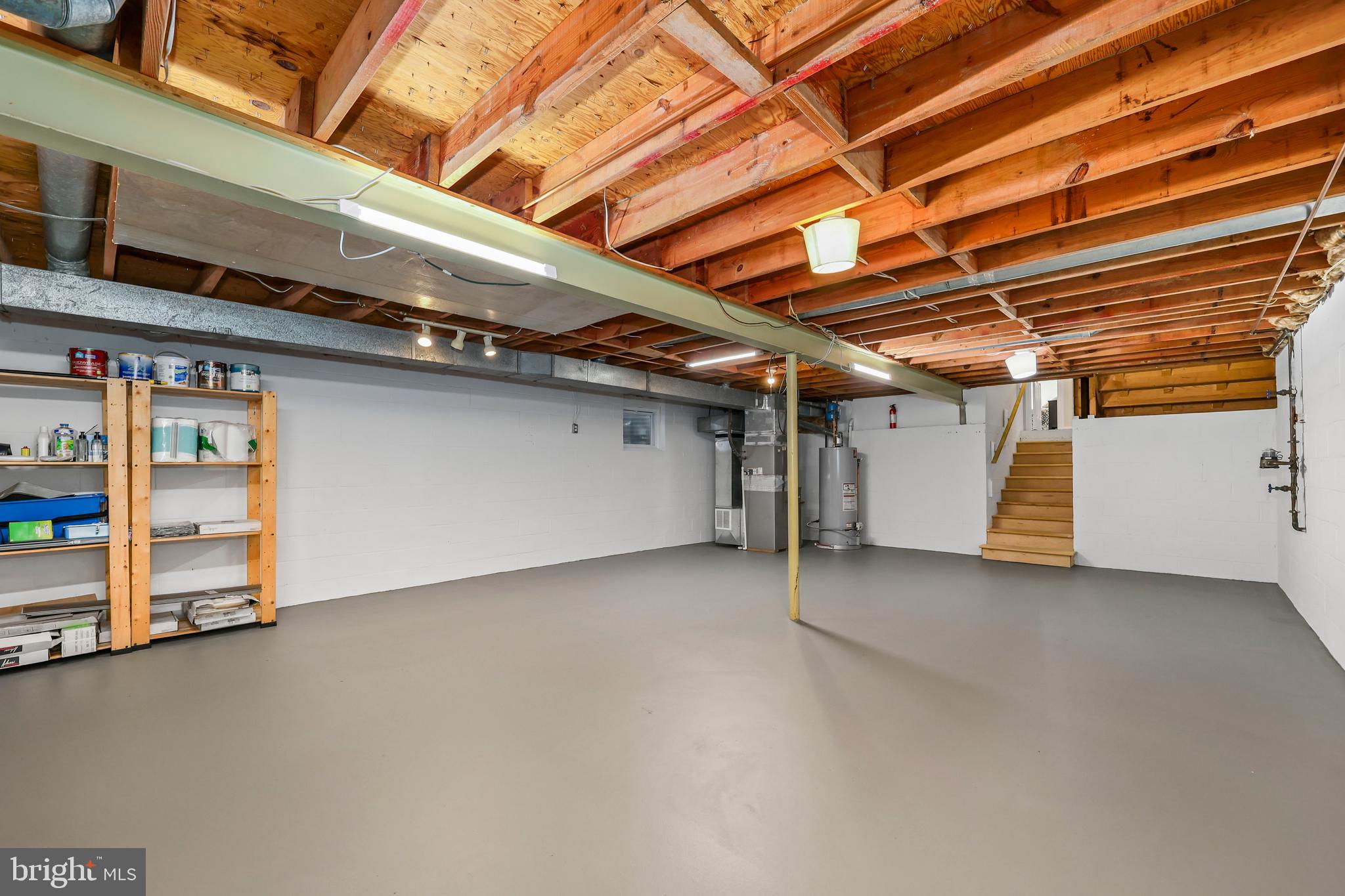 ORANGE HUNT ESTATES - Residential