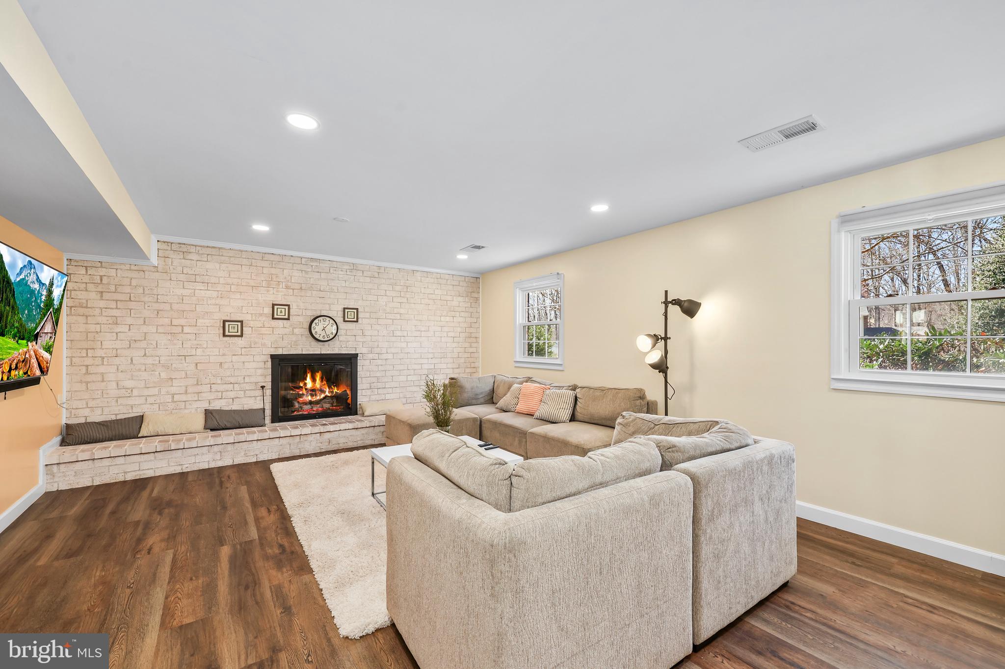 ORANGE HUNT ESTATES - Residential