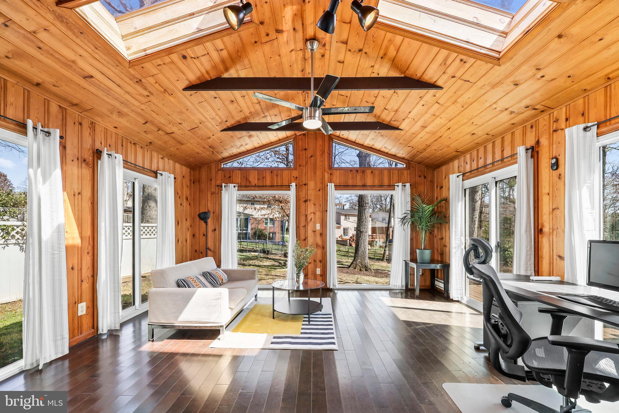 ORANGE HUNT ESTATES - Residential