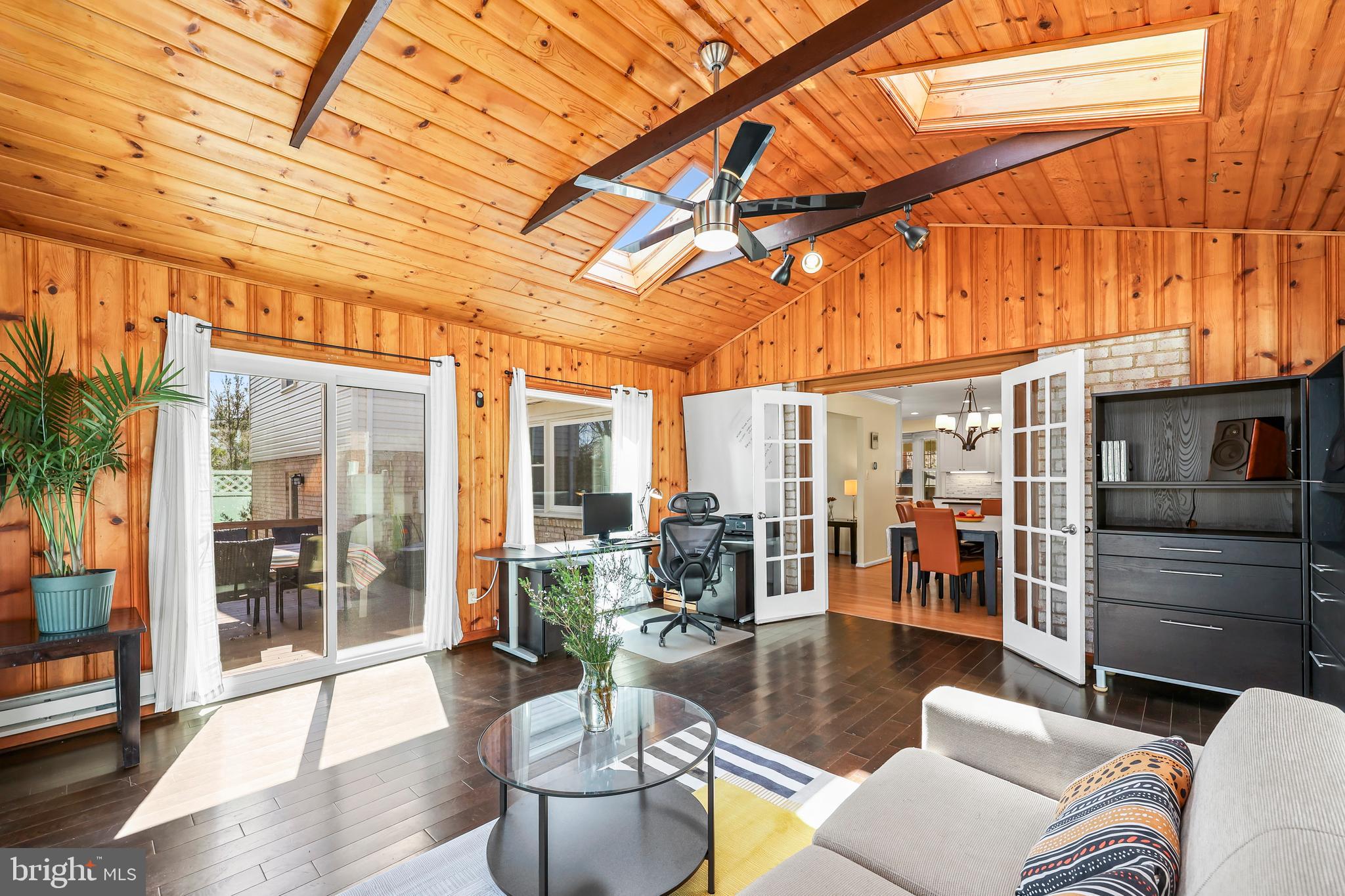 ORANGE HUNT ESTATES - Residential