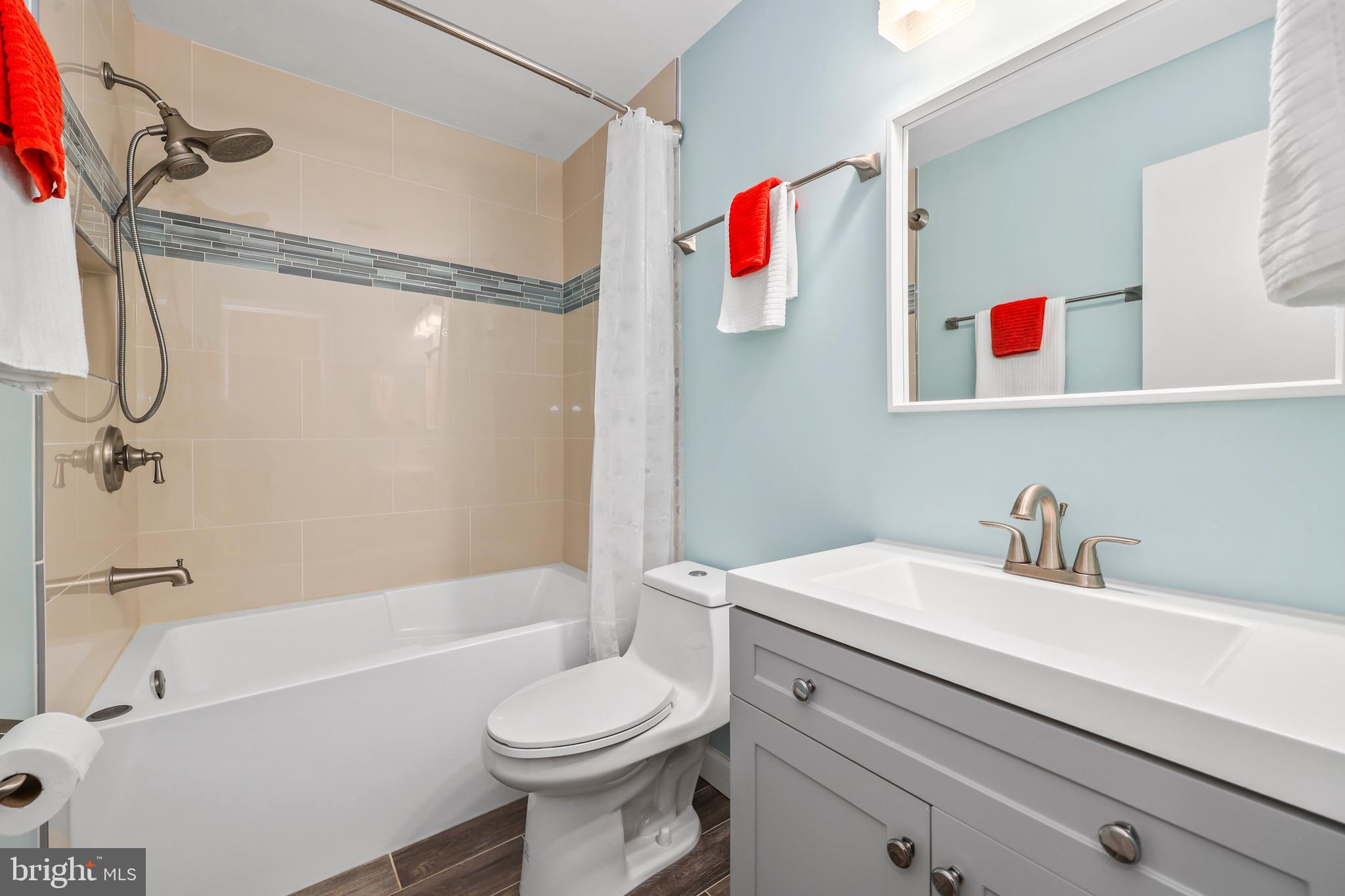 ORANGE HUNT ESTATES - Residential