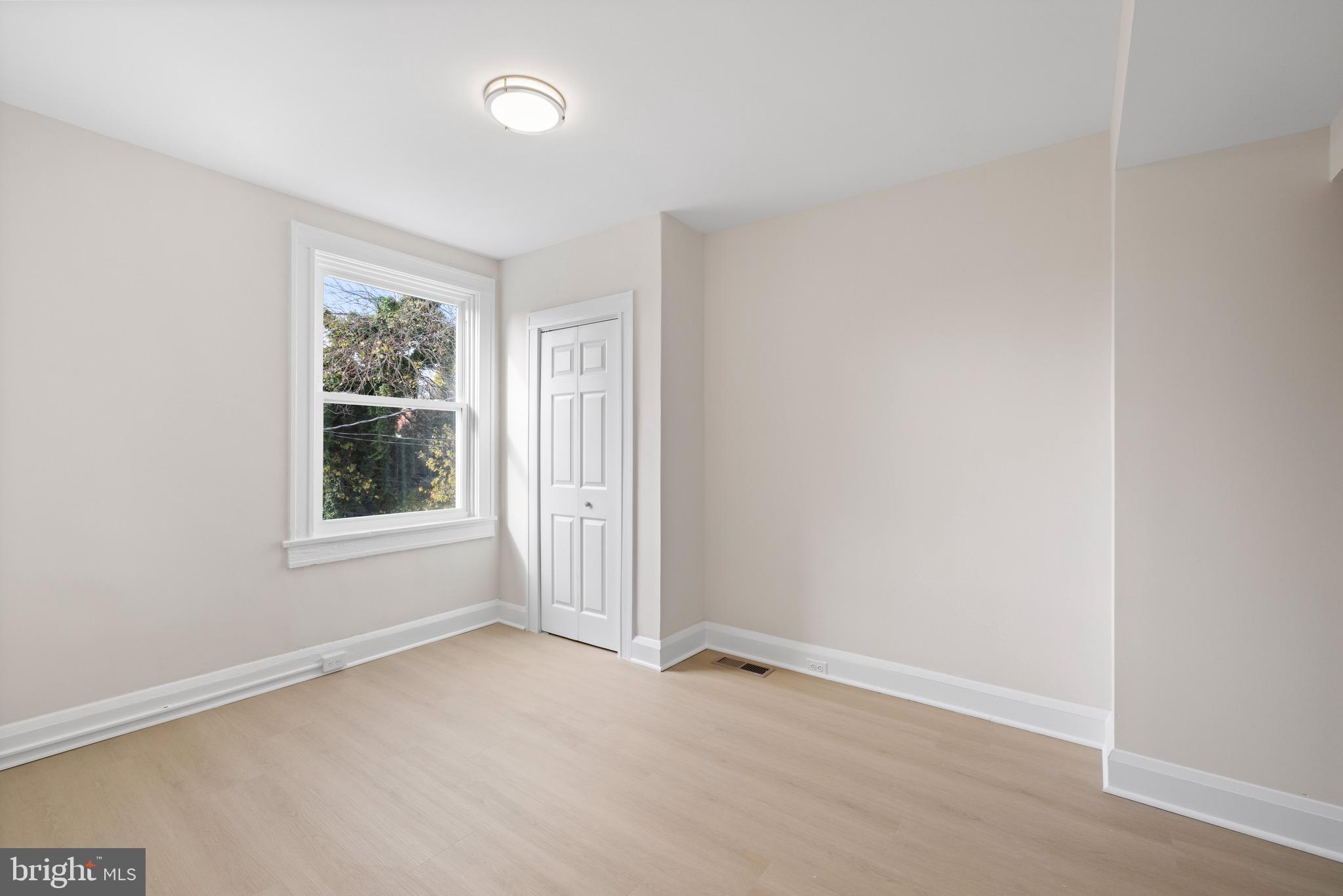 BELAIR-EDISON - Residential