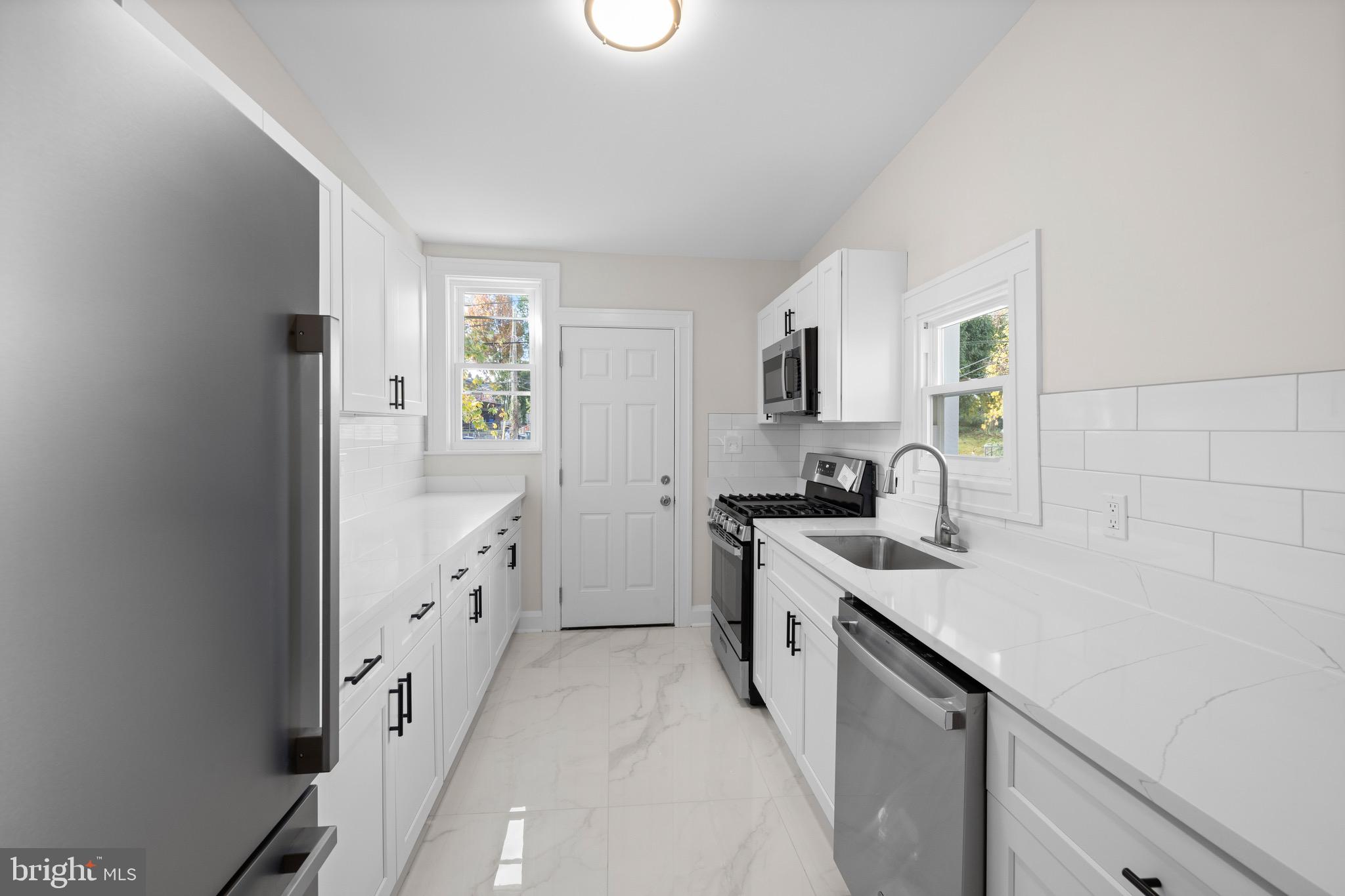 BELAIR-EDISON - Residential