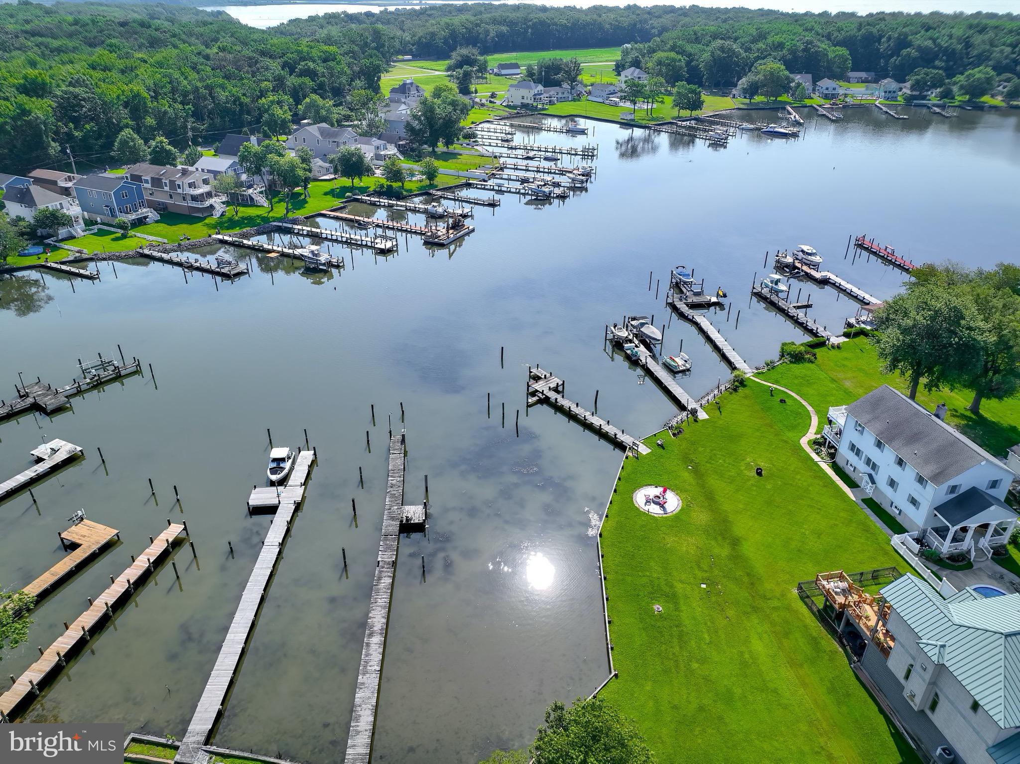 BOWLEYS QUARTERS - Residential