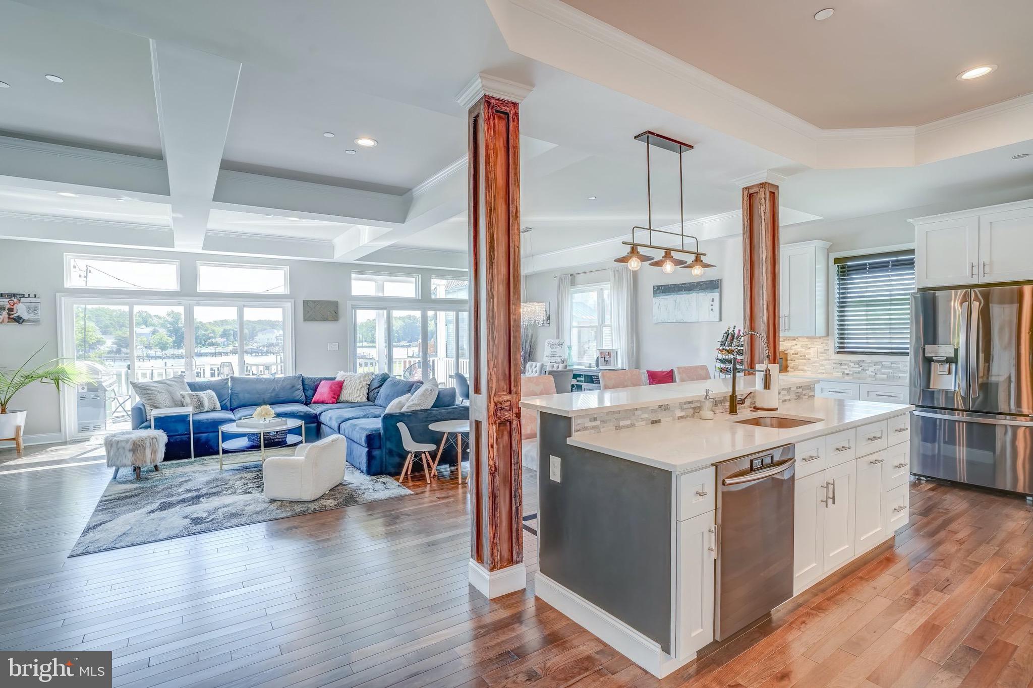 BOWLEYS QUARTERS - Residential