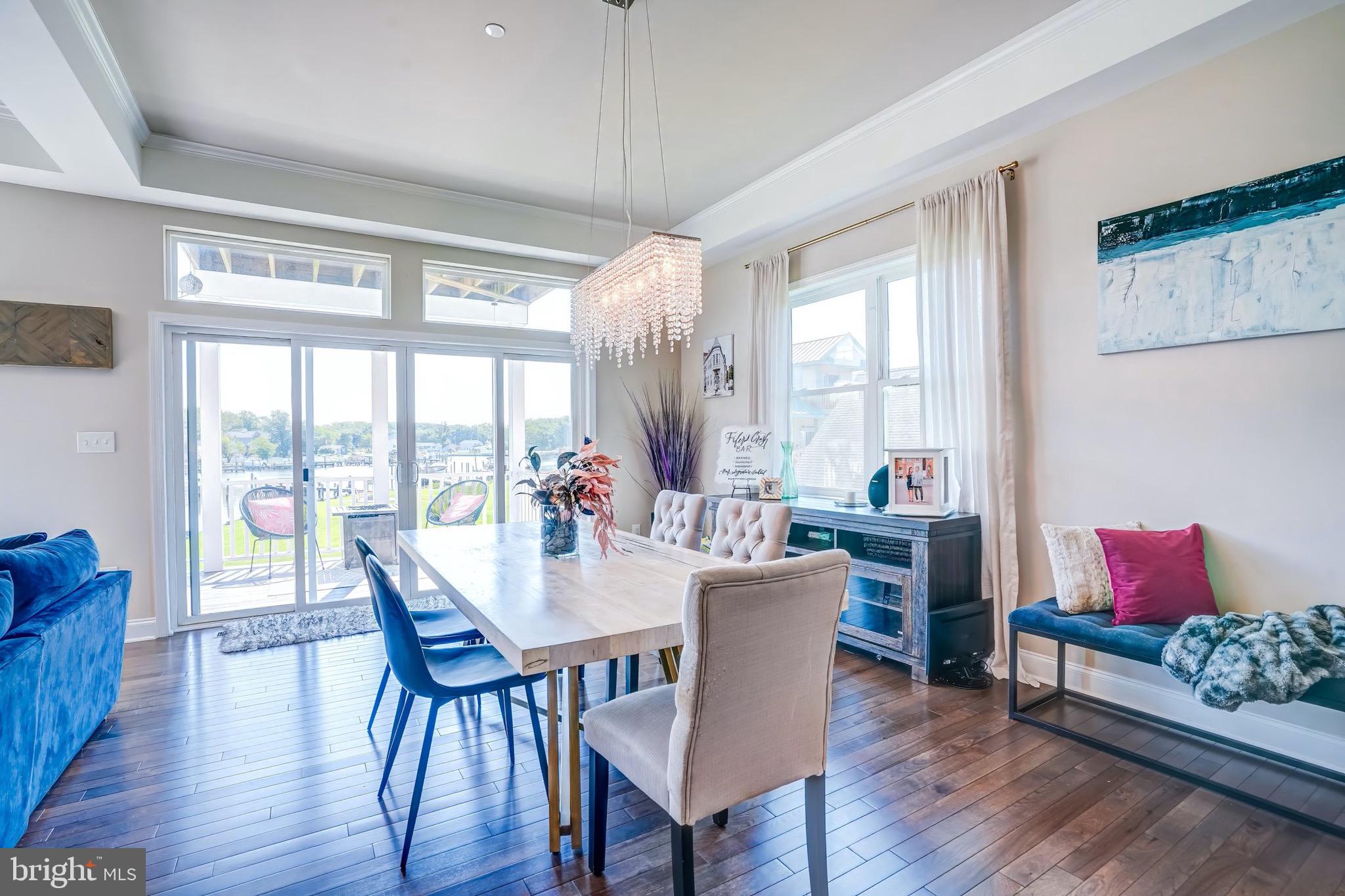 BOWLEYS QUARTERS - Residential