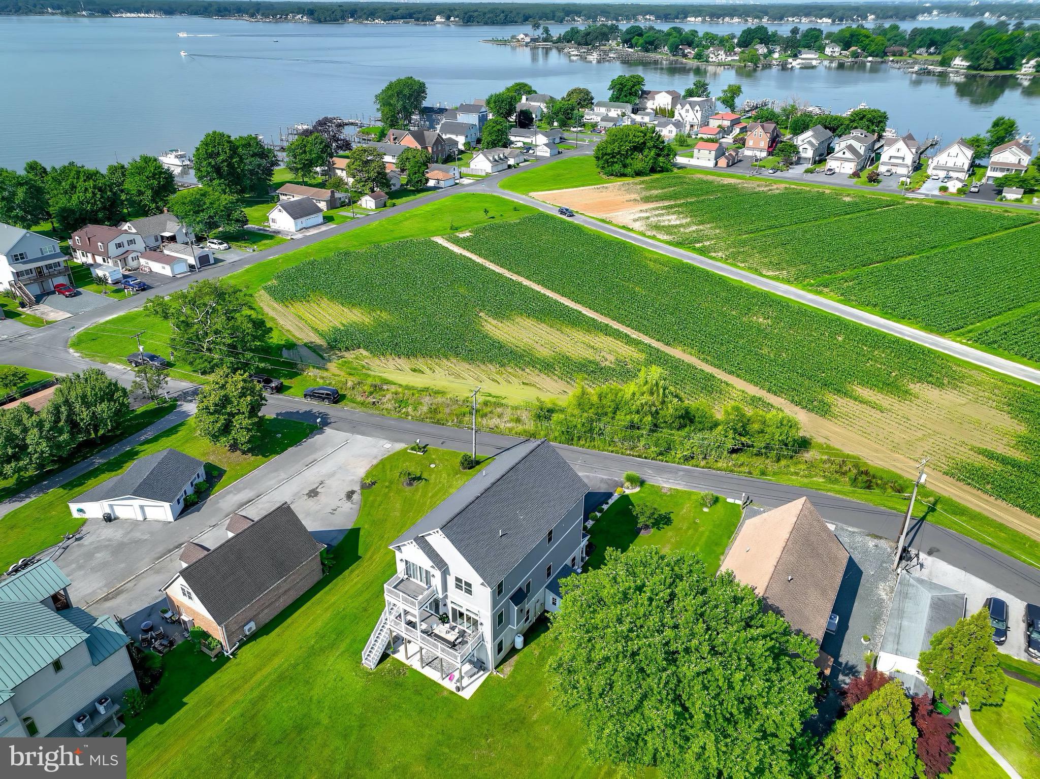 BOWLEYS QUARTERS - Residential