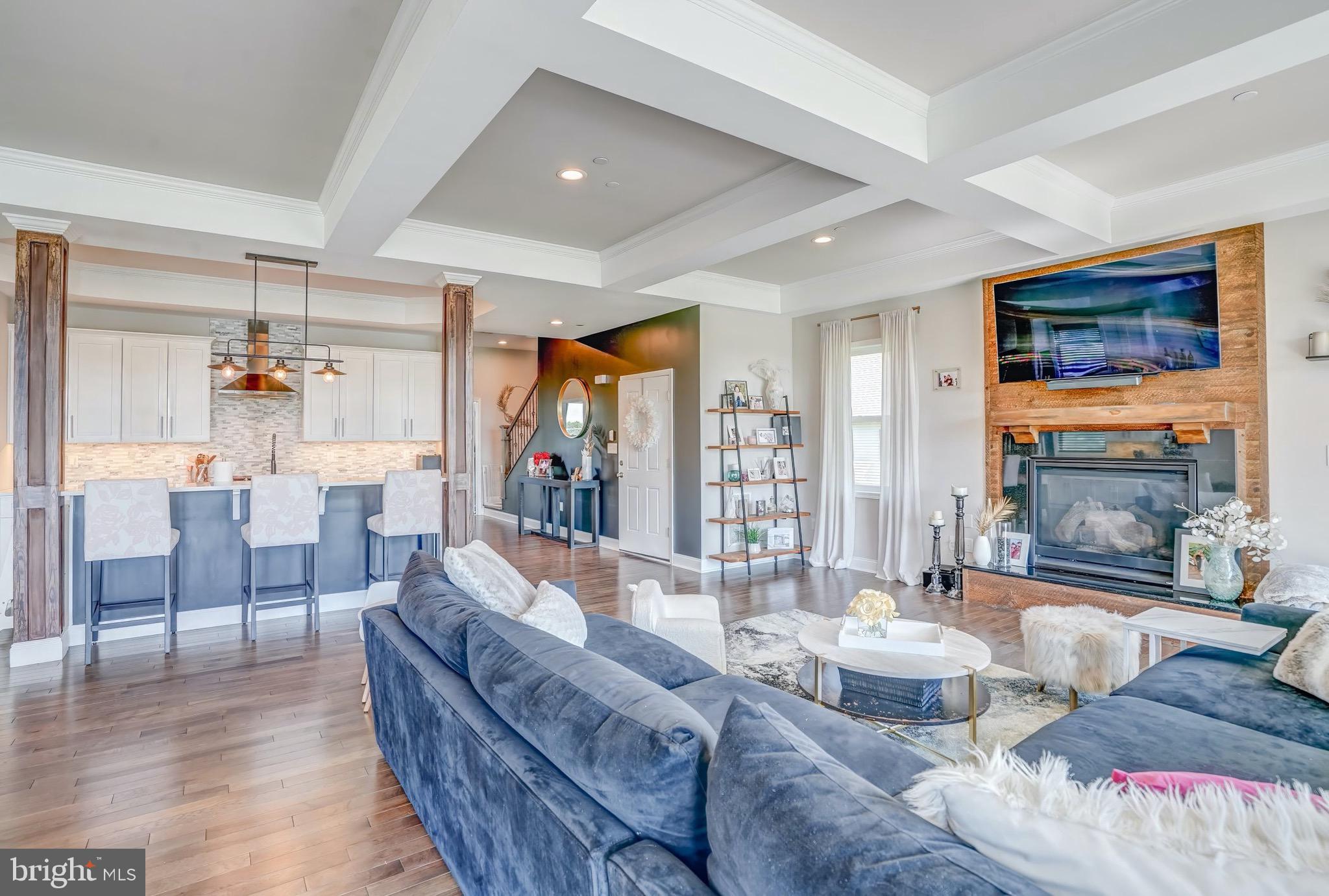 BOWLEYS QUARTERS - Residential