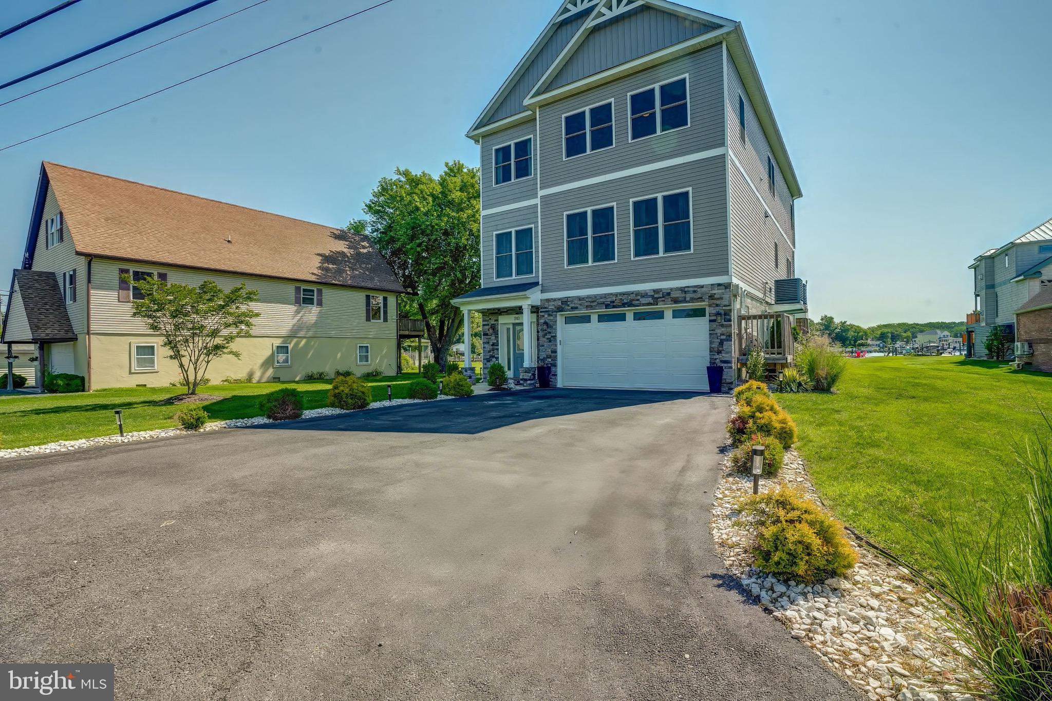 BOWLEYS QUARTERS - Residential