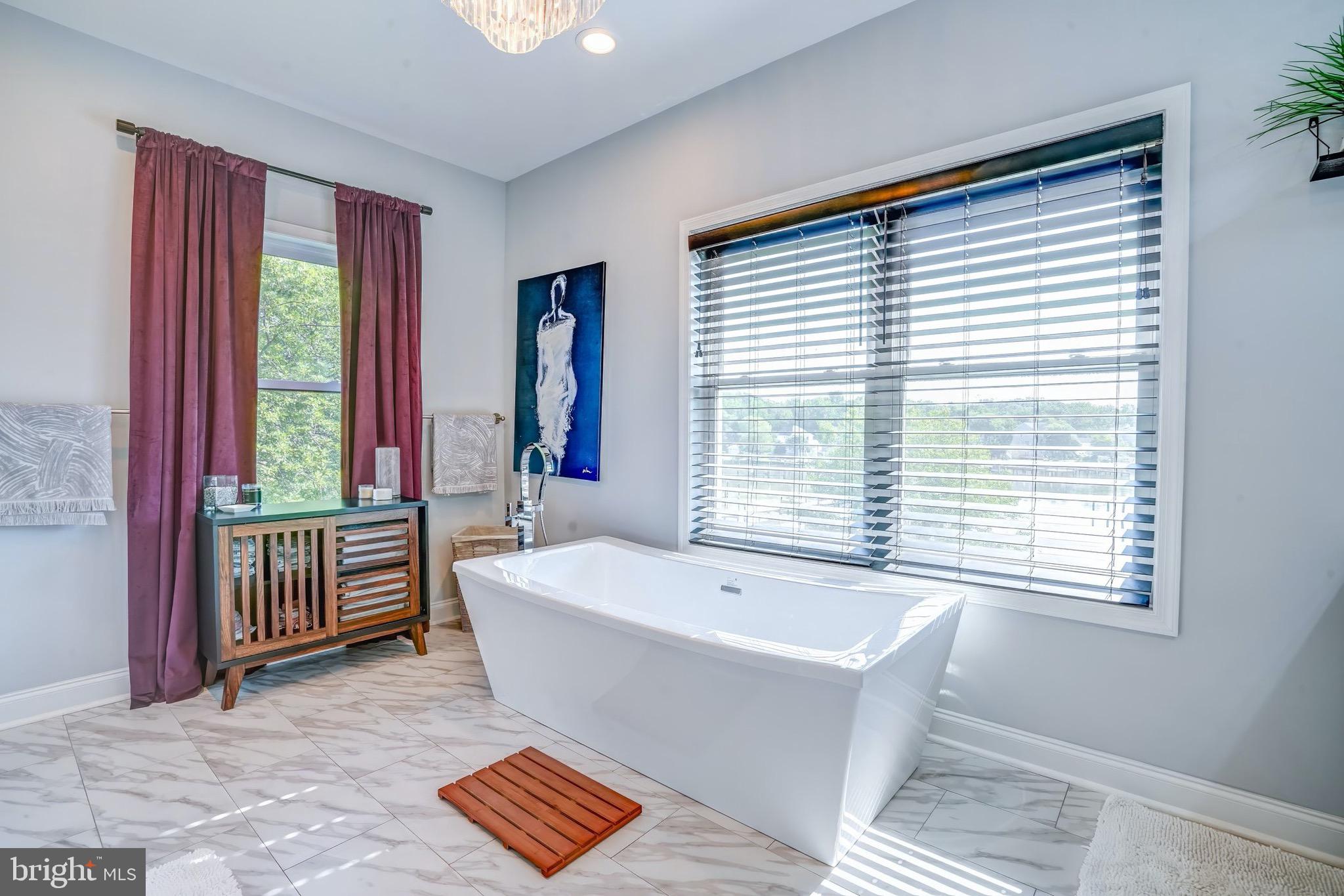 BOWLEYS QUARTERS - Residential