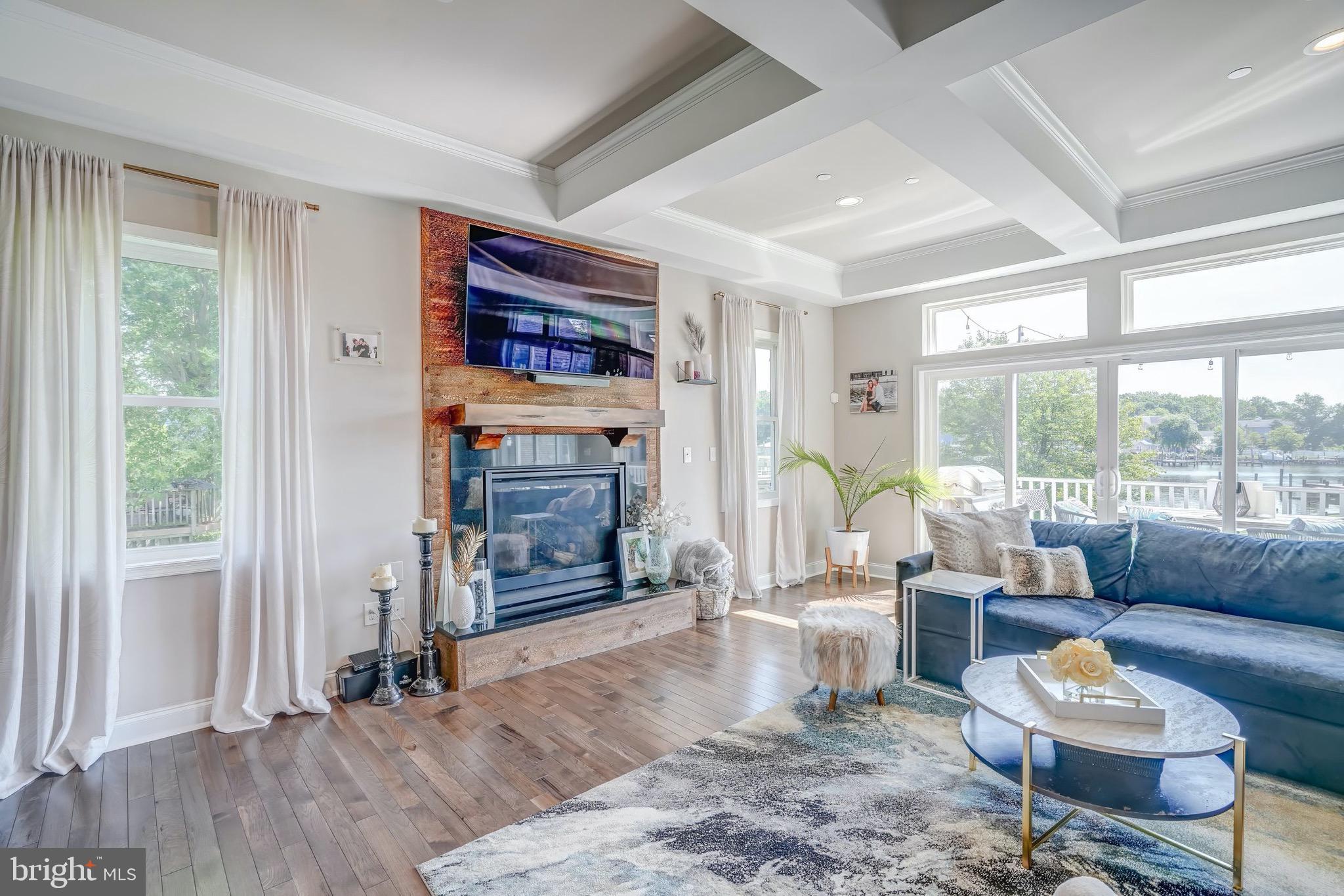 BOWLEYS QUARTERS - Residential