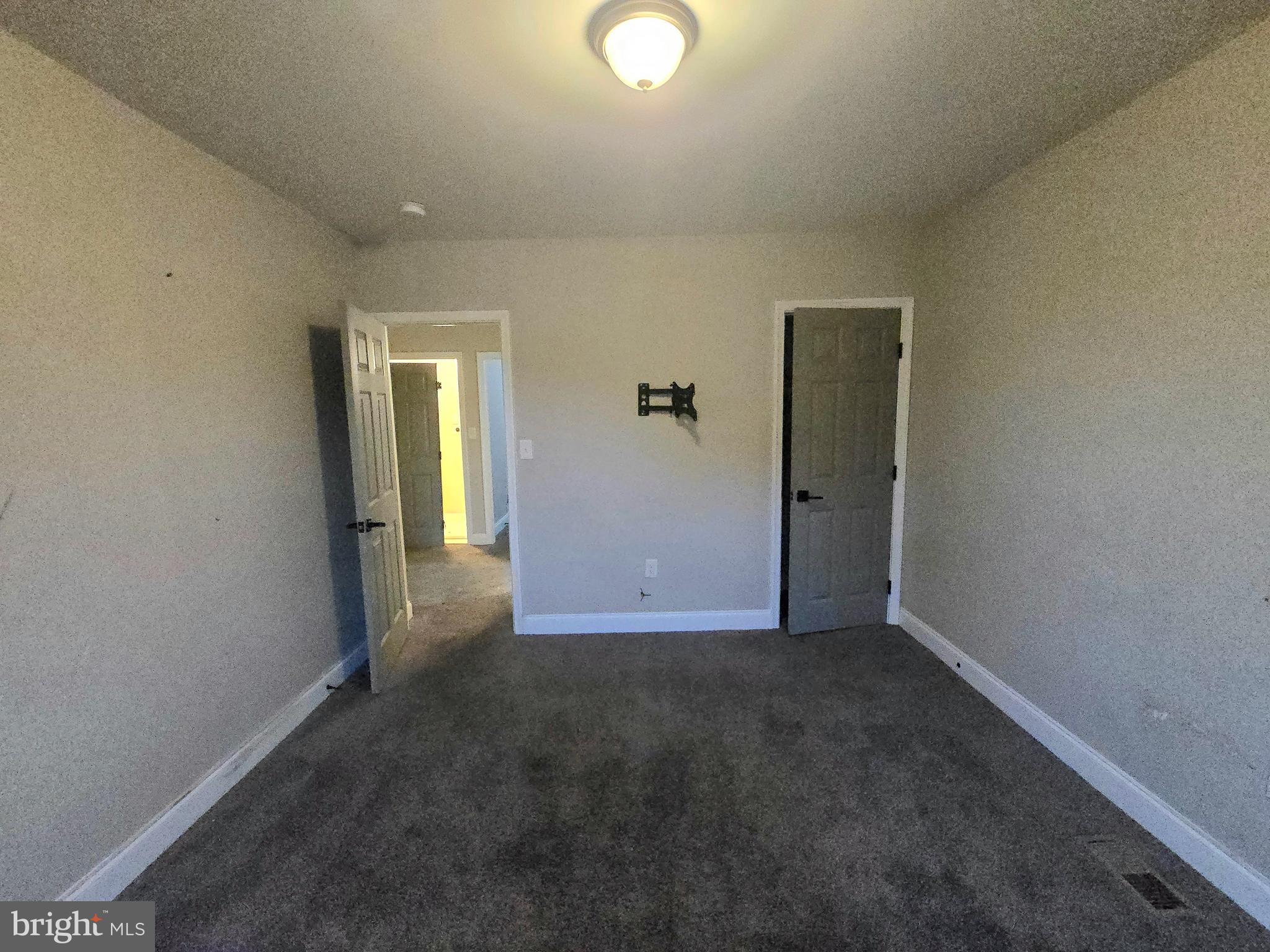 WEST FOREST PARK - Residential