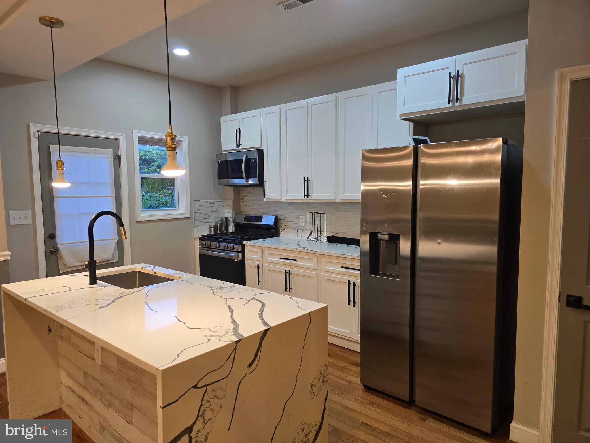 WEST FOREST PARK - Residential