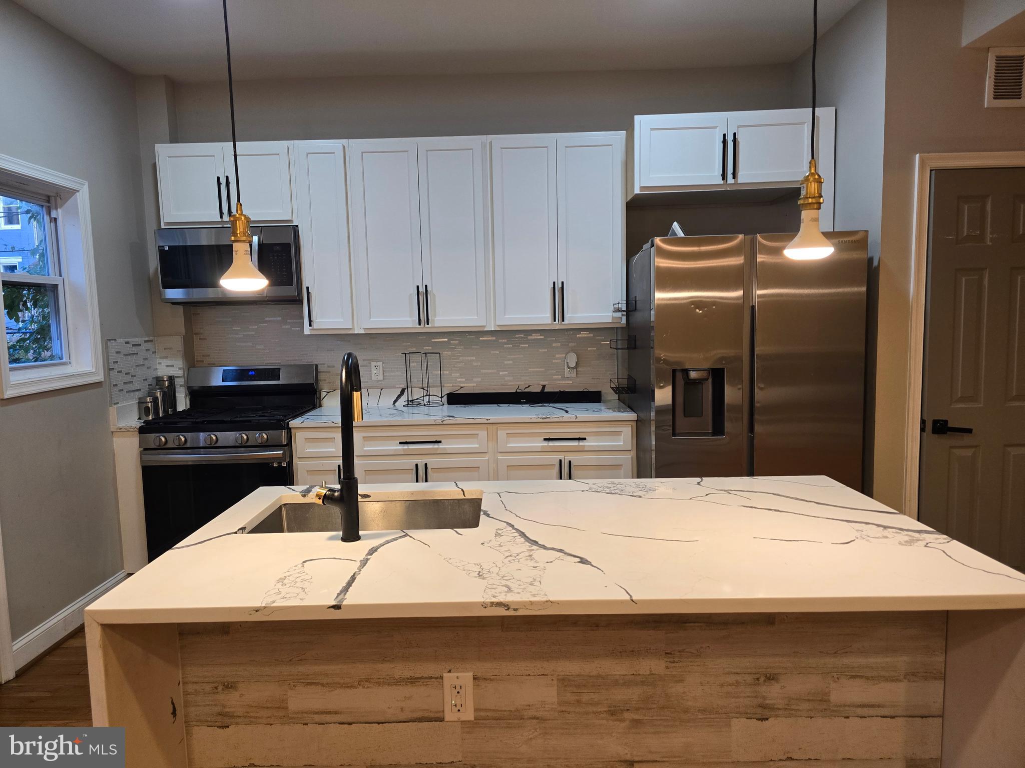 WEST FOREST PARK - Residential