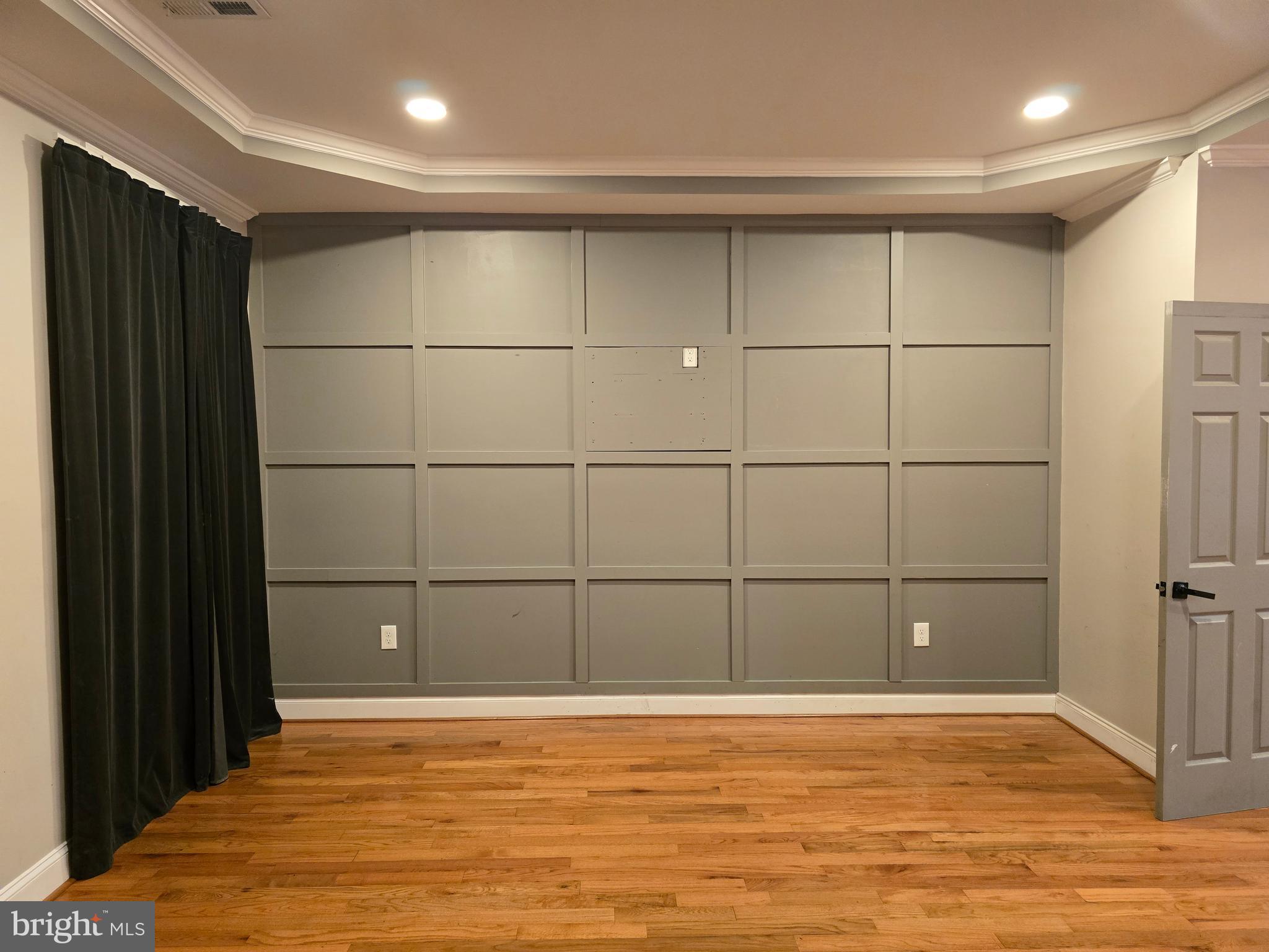 WEST FOREST PARK - Residential