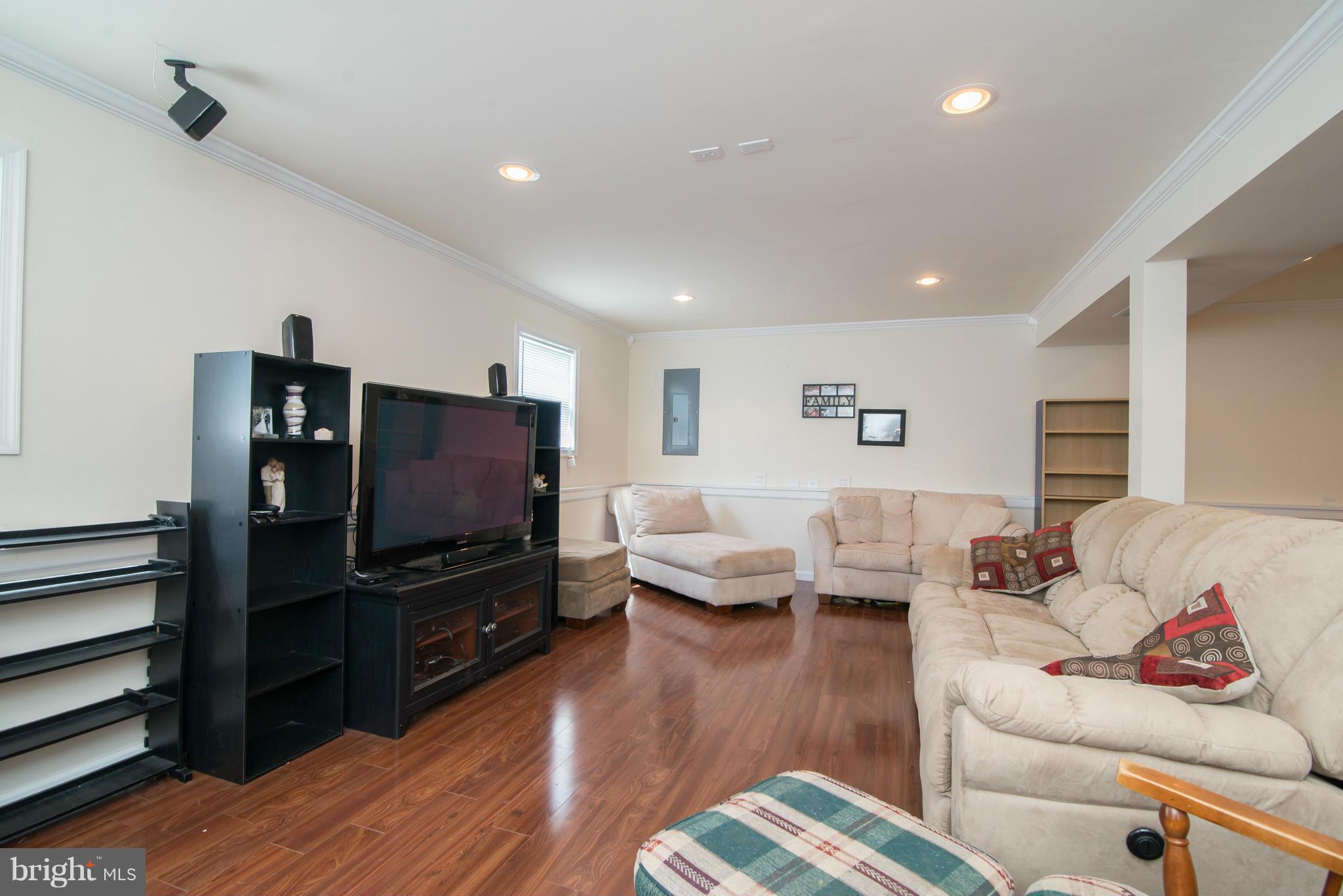 SENECA VILLAGE - Residential