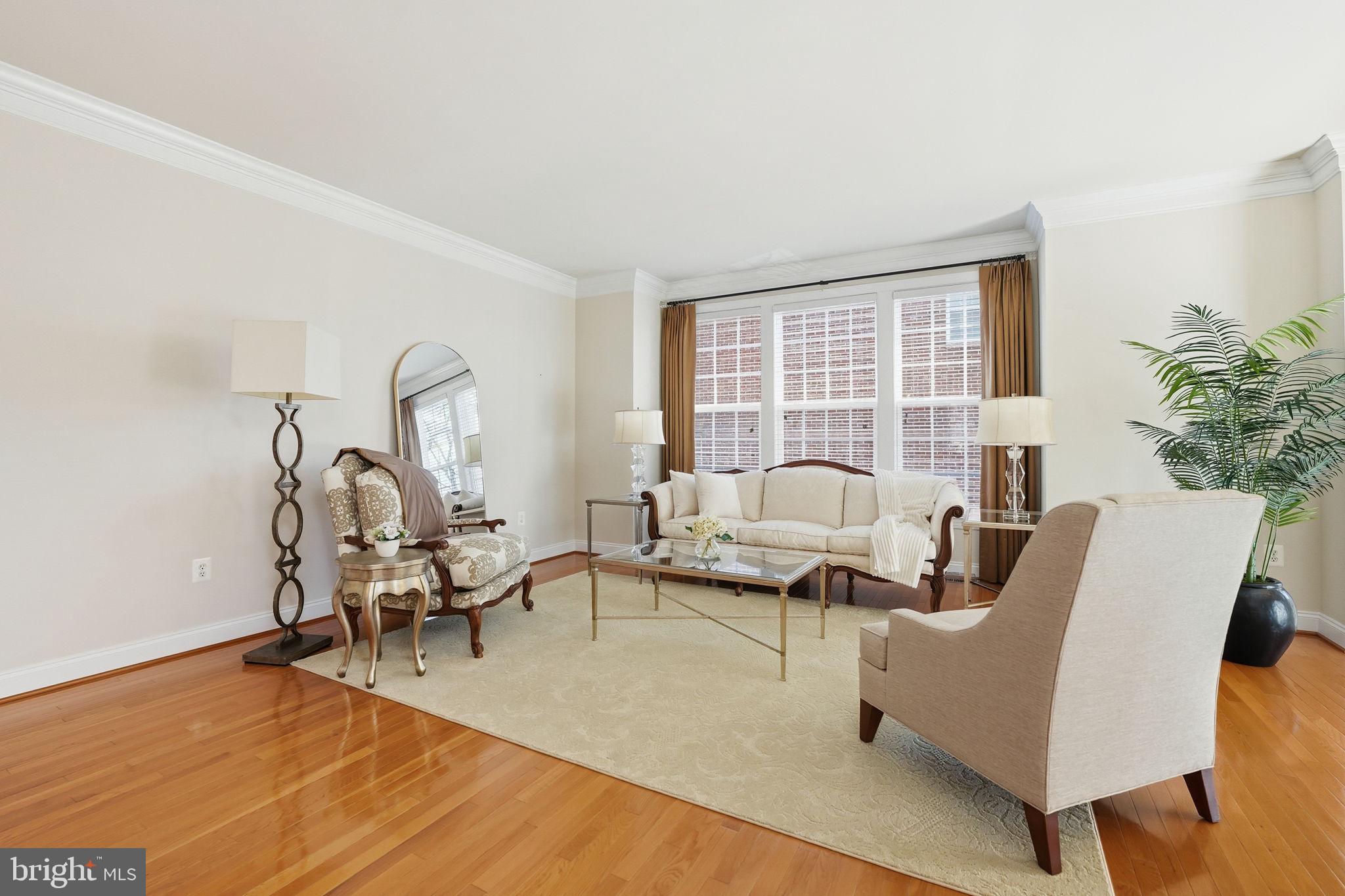 RESERVE AT TYSONS CORNER - Residential