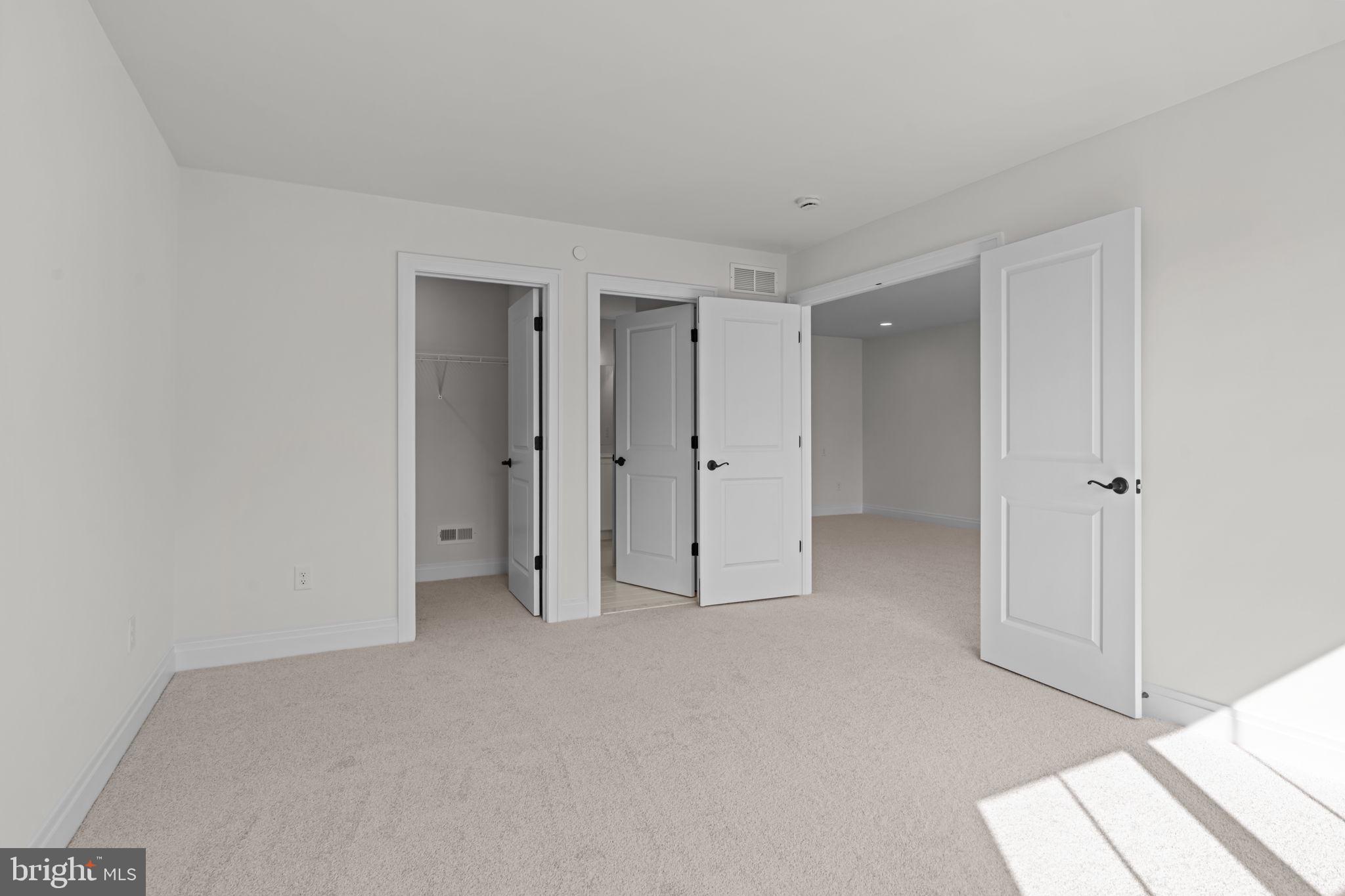 RESERVE AT SPRING MILL - Residential Lease