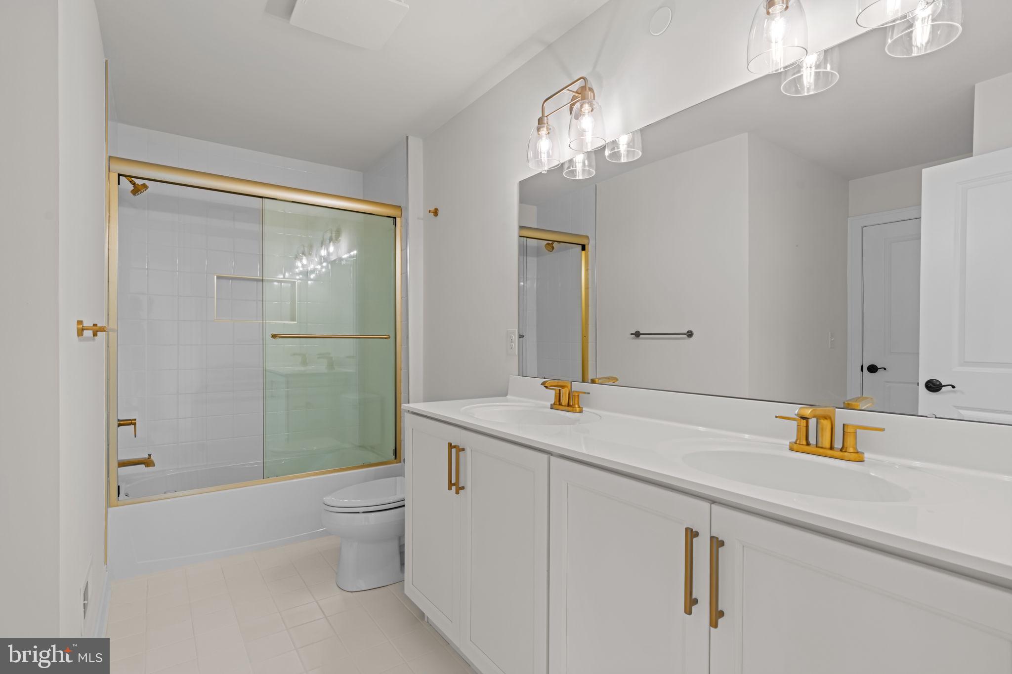 RESERVE AT SPRING MILL - Residential Lease