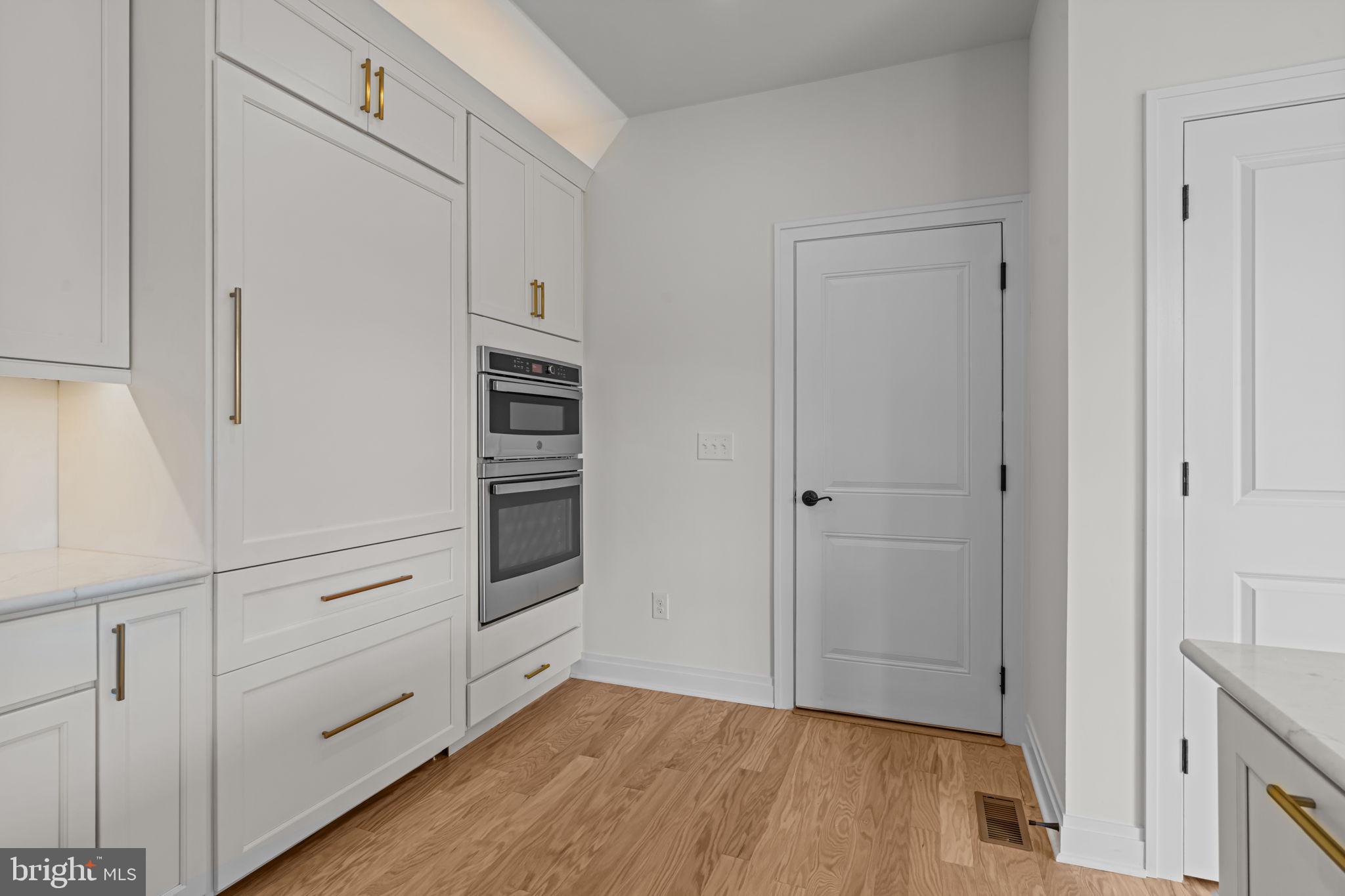 RESERVE AT SPRING MILL - Residential Lease