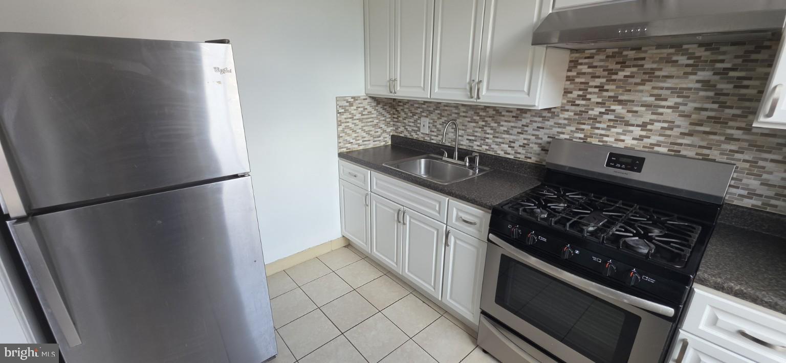 136 S 5TH STREET
