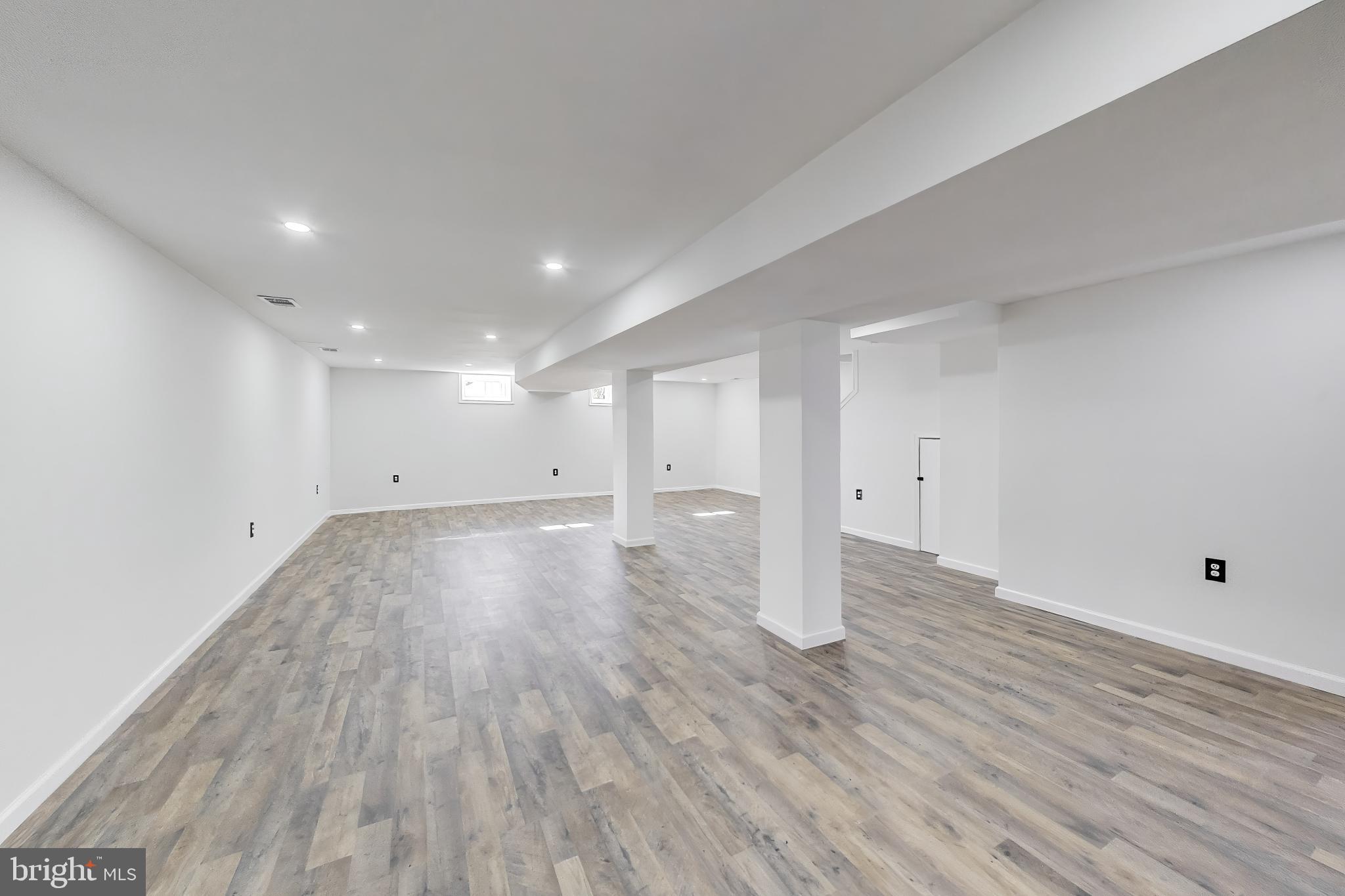 WOODMOOR - Residential